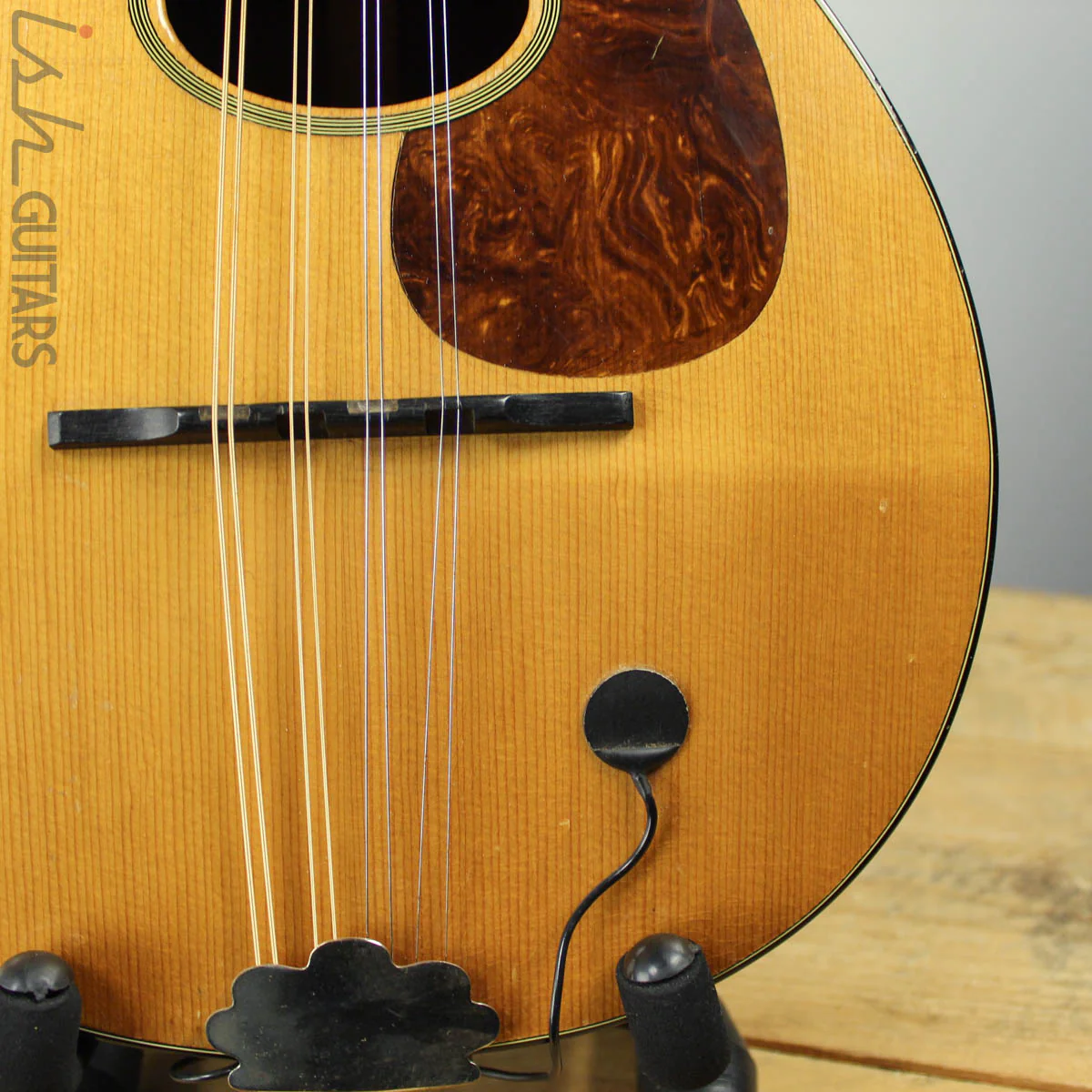 1935 Martin Mandolin A-Style Natural - Image 4