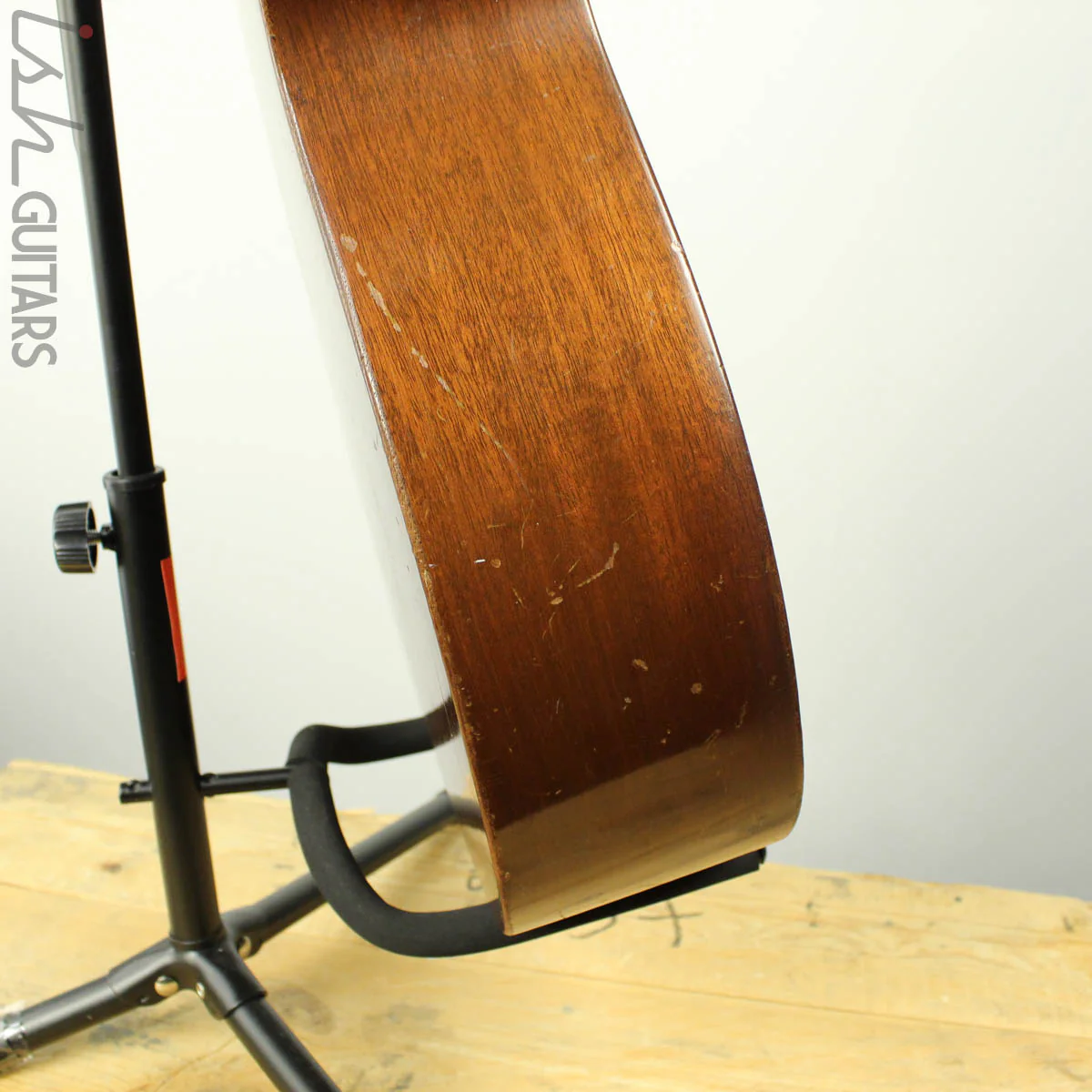 1949 Martin 00-17 Mahogany w/ OHSC - Image 9
