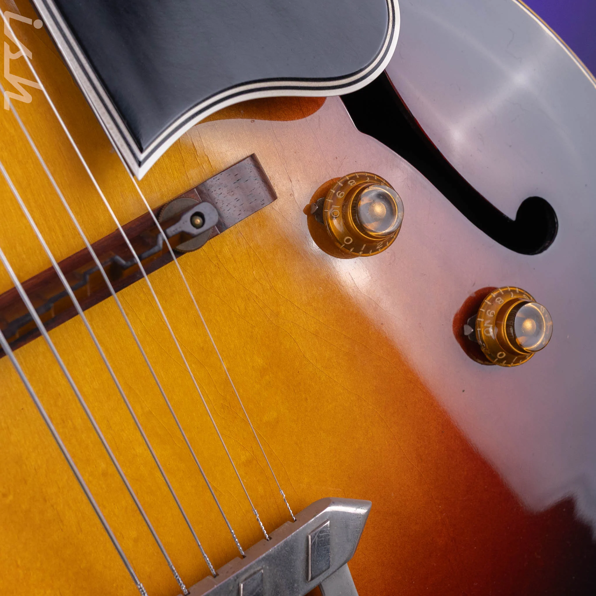 1955-1956 Gibson ES-175 REFIN Sunburst - Image 11