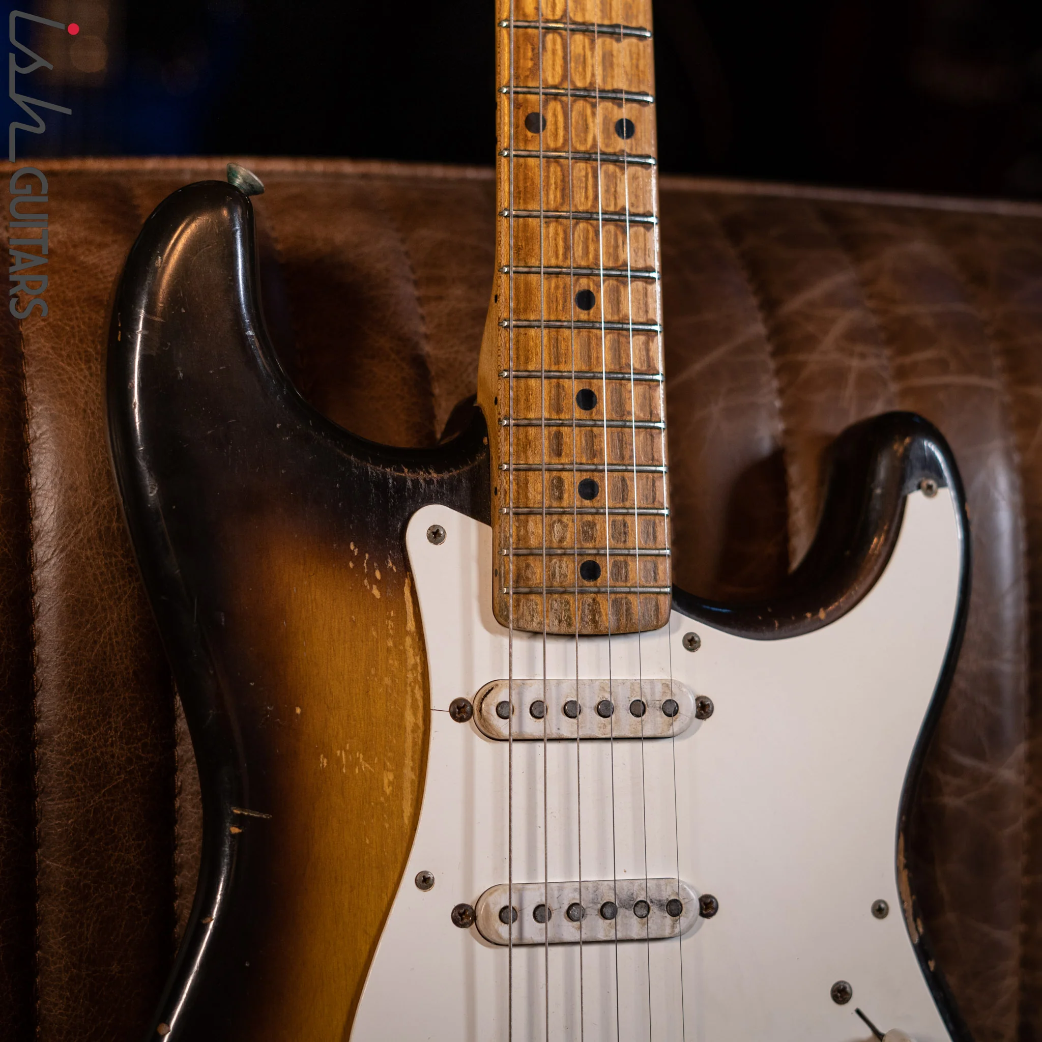 1956 Fender Stratocaster Burst - Image 3