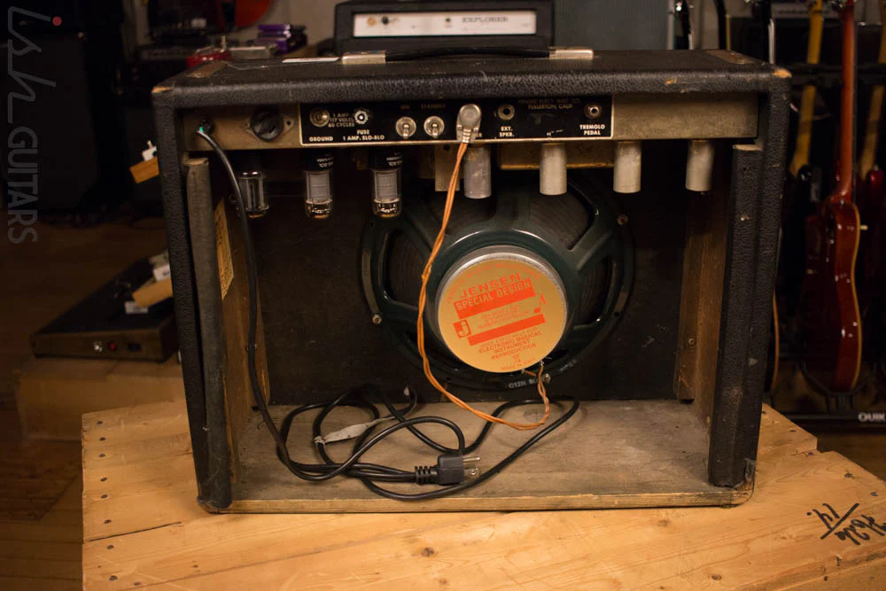 Pre CBS 1965 Fender Deluxe Guitar Amp - Image 5
