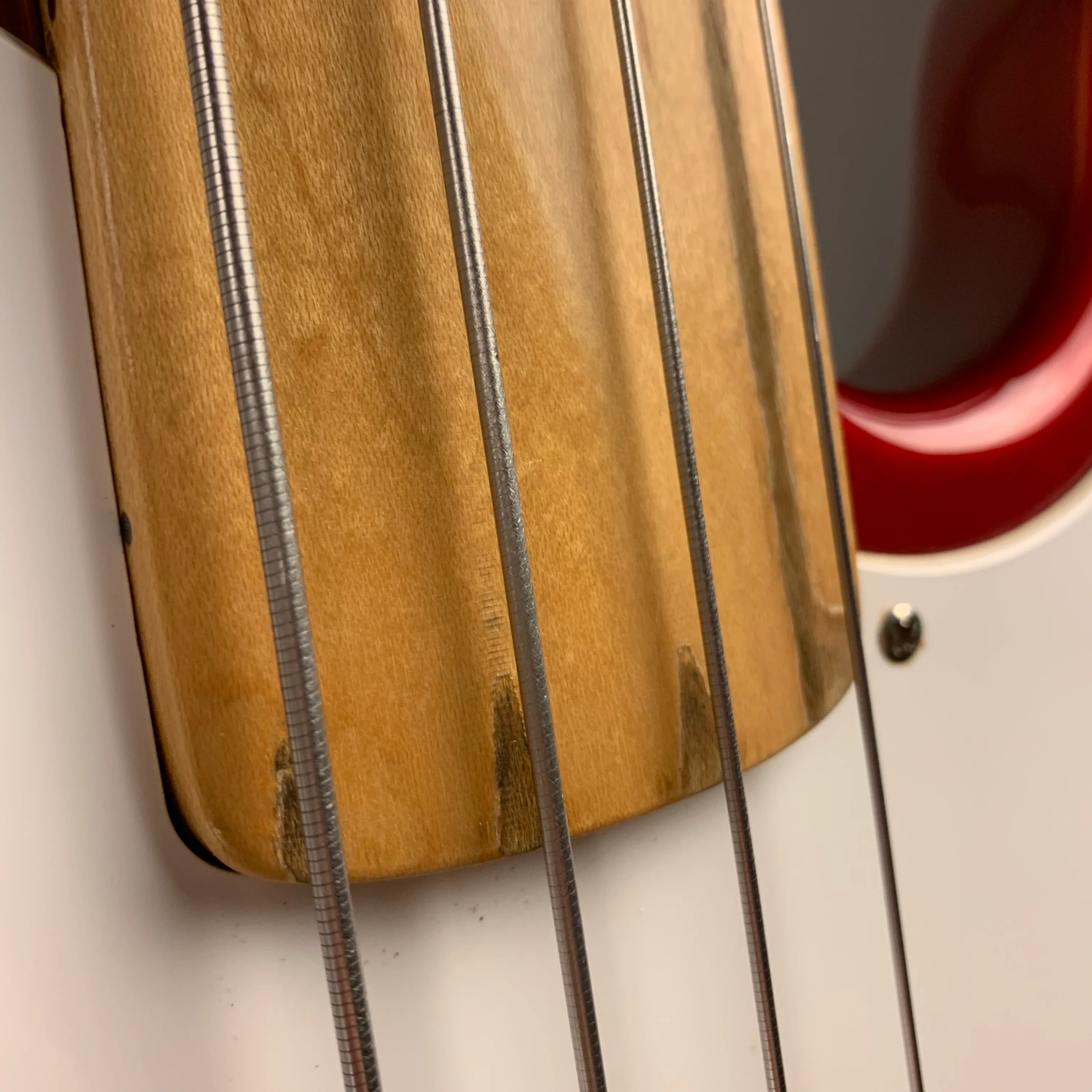 1977-1978 Fender Fretless P-Bass 2004 Body Candy Apple Red - Image 16