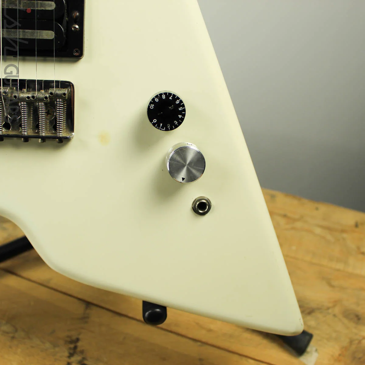 1980 Kramer XKG-10 Olympic White - Image 3
