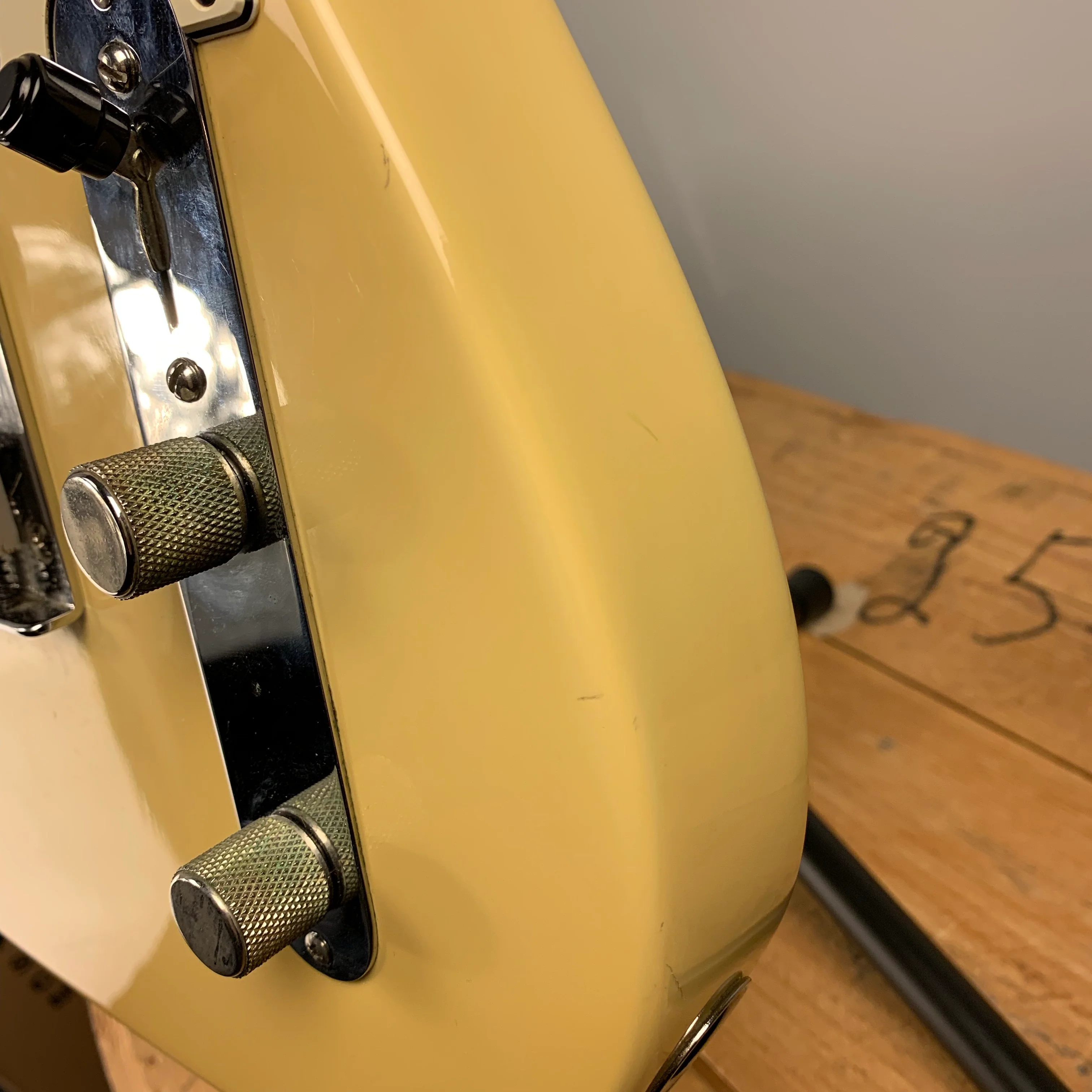 1988 Fender USA Telecaster Standard Olympic White - Image 10