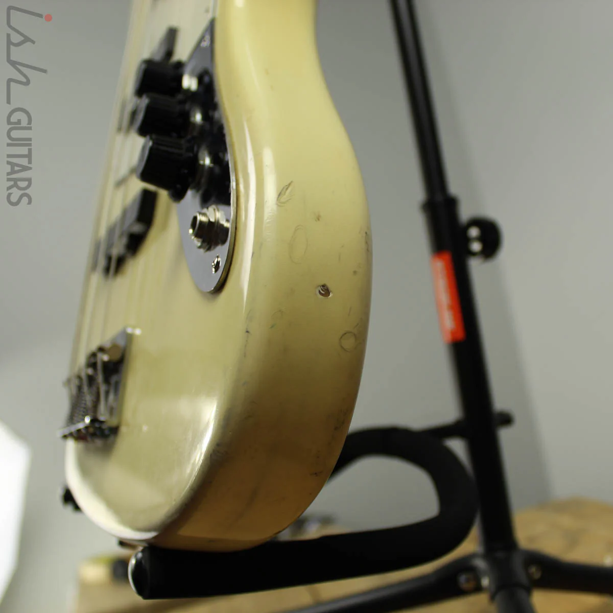 1989 Fender Jazz Bass Olympic White - Image 13