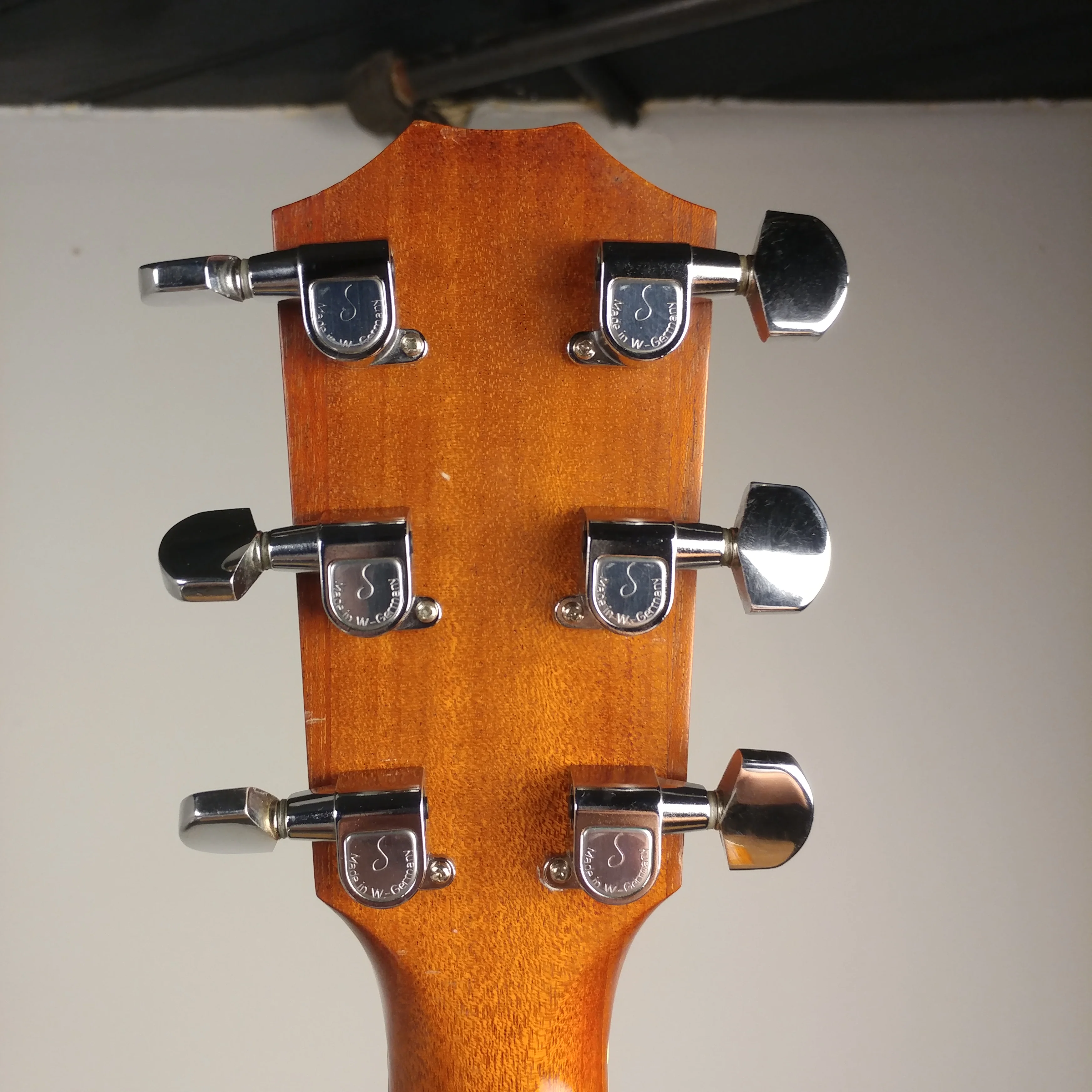 1993 Taylor 610 Natural With L.R. Baggs iBeam - Image 12