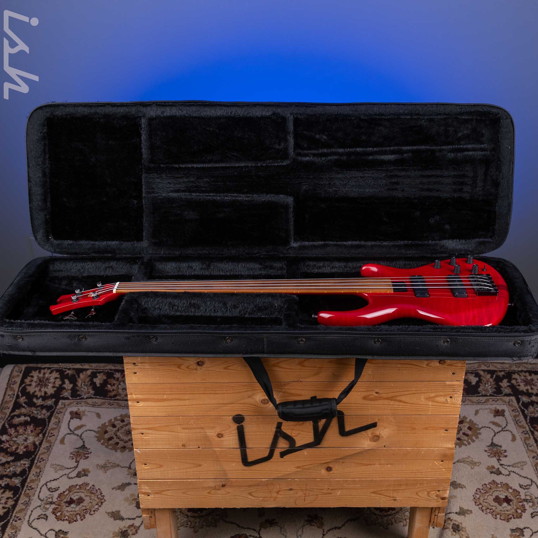 1996 Tobias Basic 4 Fretless Red - Image 19
