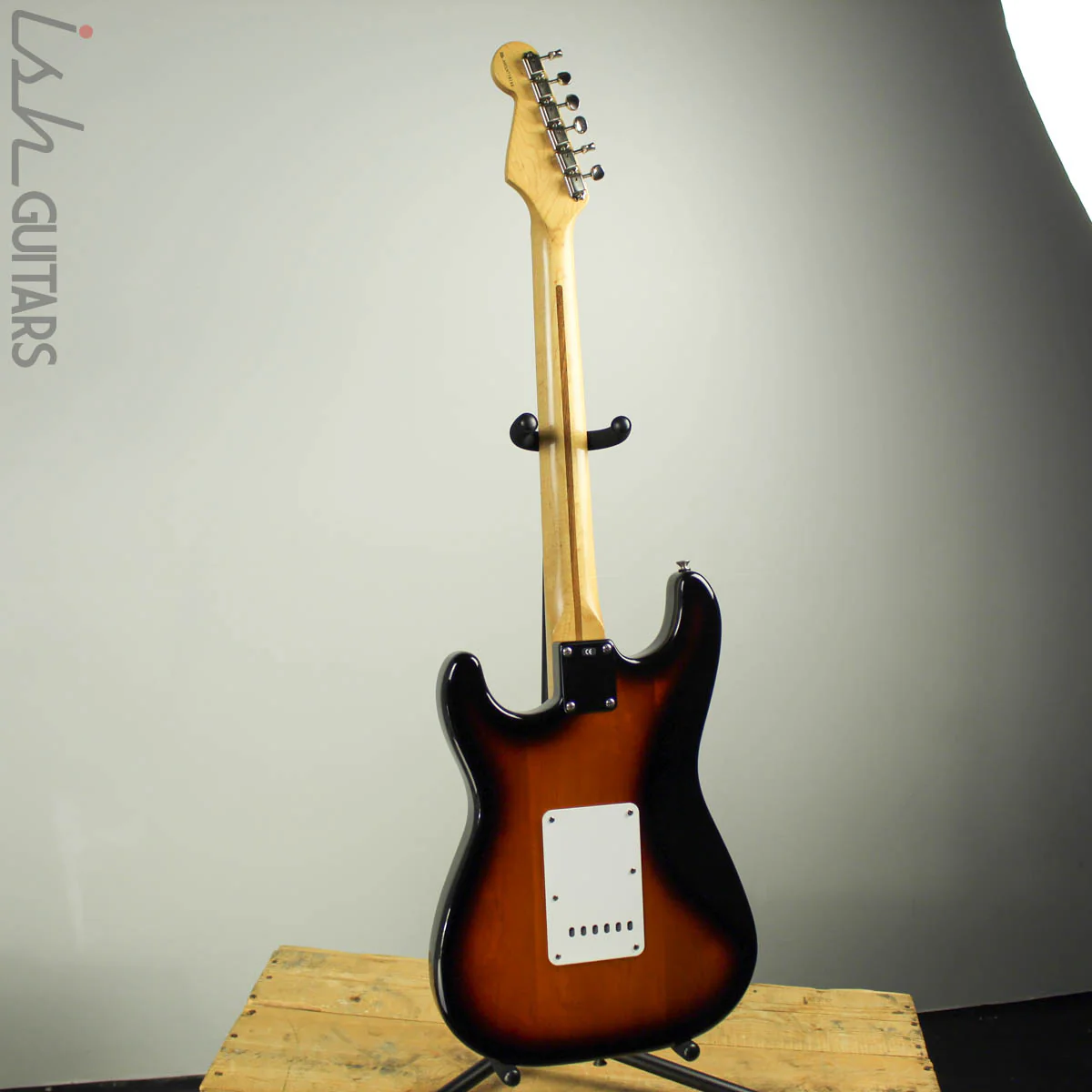 1997 Fender USA California Series Stratocaster Three Tone Burst - Image 6
