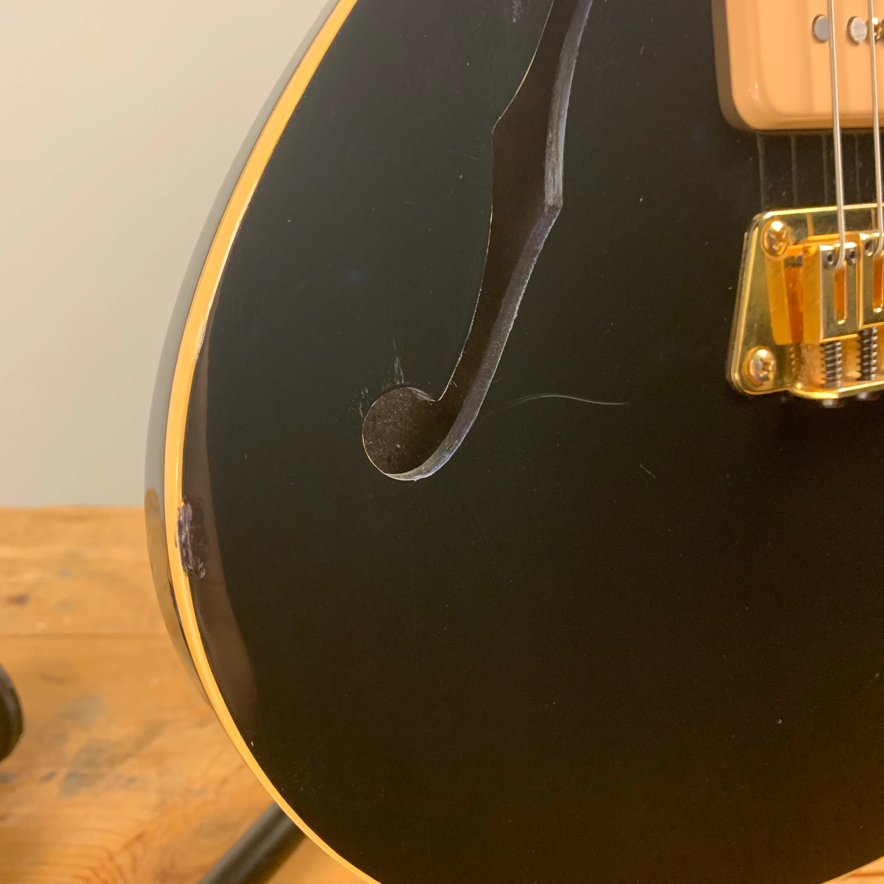 1997 Gibson BluesHawk Semihollow Black - Image 15