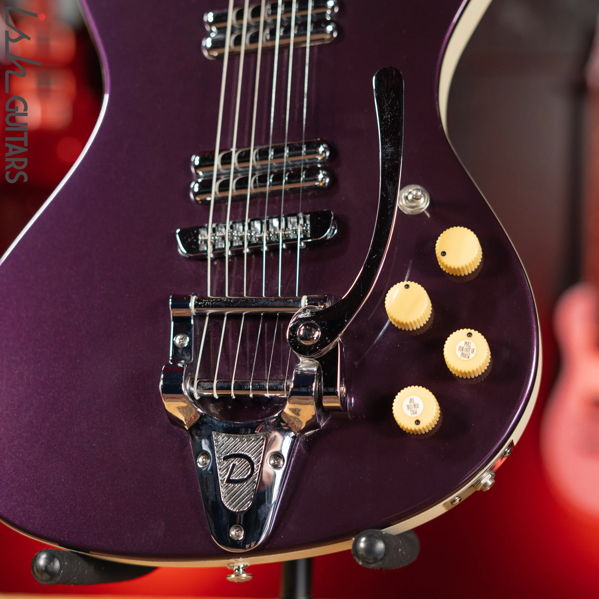 1998-2001 Danelectro Hodad Purple - Image 4