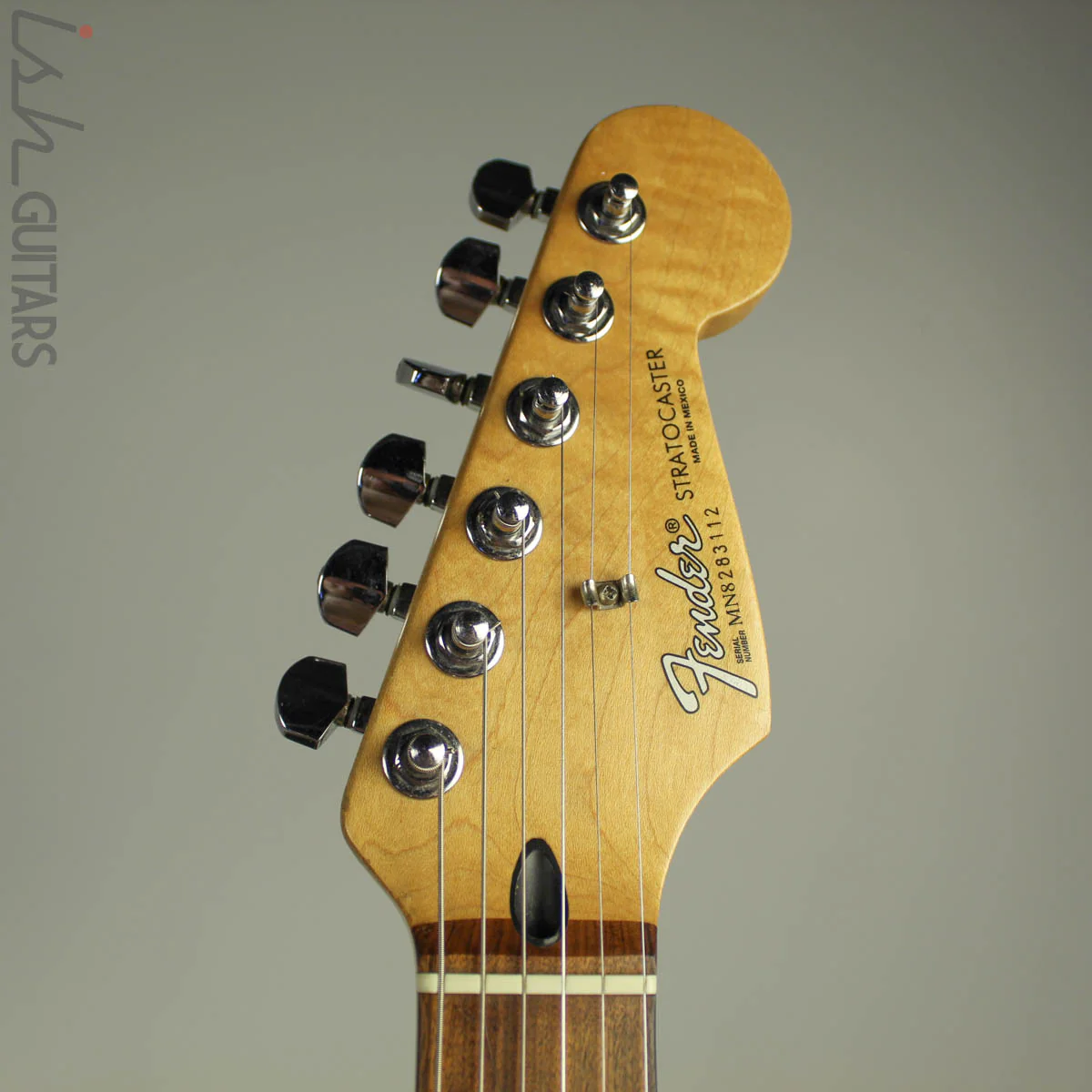 1999 Fender MIM Stratocaster Standard Wine Red - Image 4