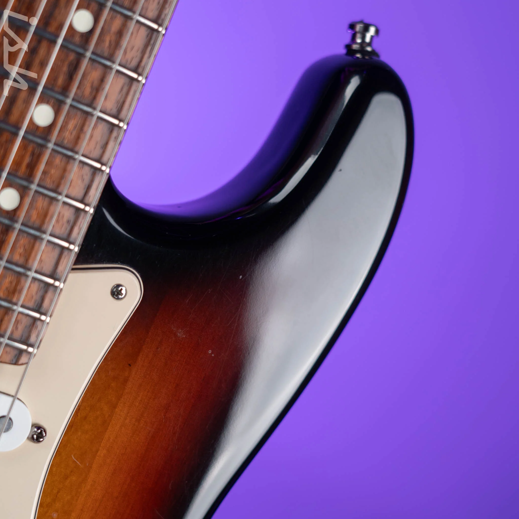 1999 Lefty Fender American Standard Strat Sunburst - Image 4