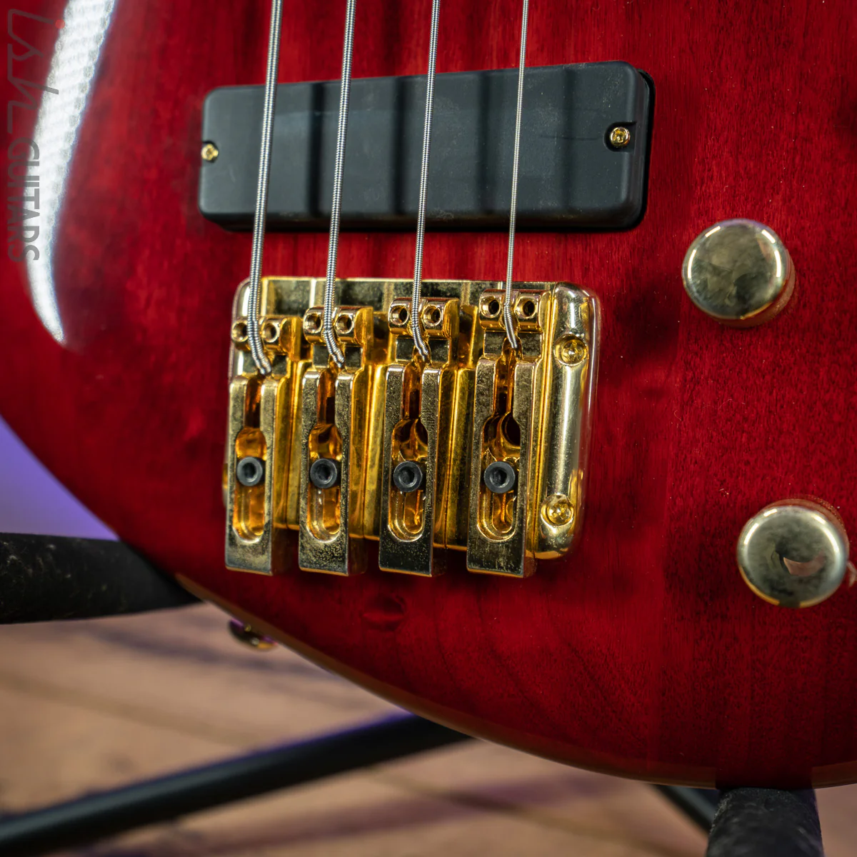 2000 Samick Bass Translucent Red - Image 8
