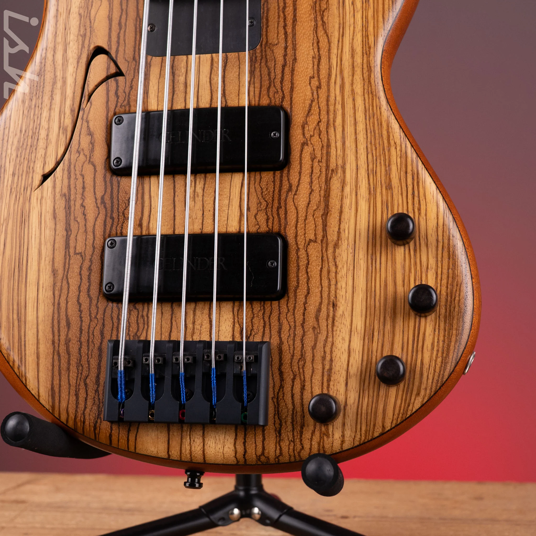 2001 Celinder Aura 5-String Bass Natural *Owned by Richard Bona* - Image 5