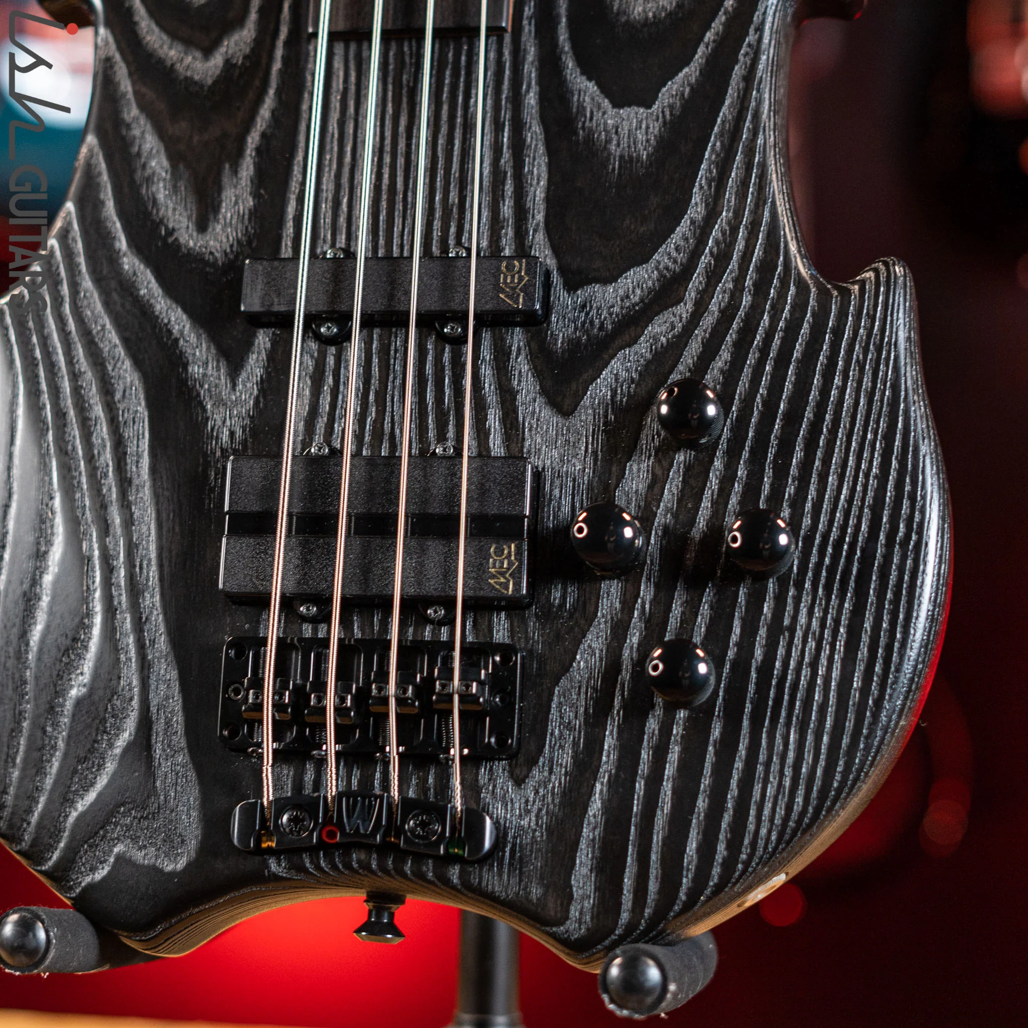 2001 Warwick Vampyre Dark Lord Black - Image 4