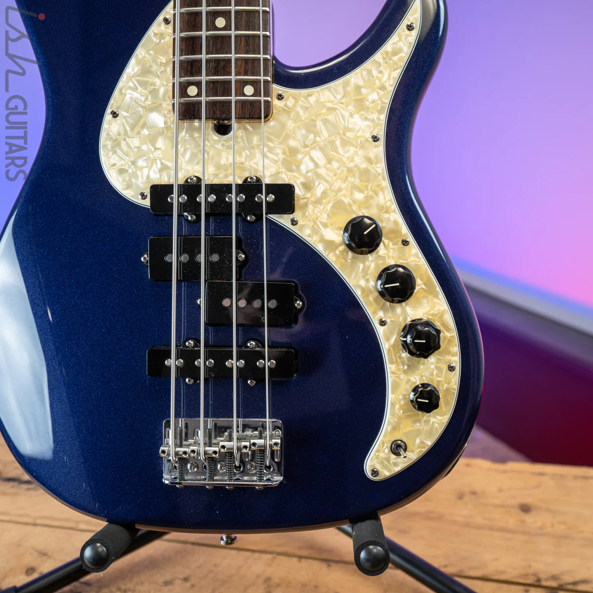 2003 Fender Stu Hamm Urge II Metallic Blue - Image 4