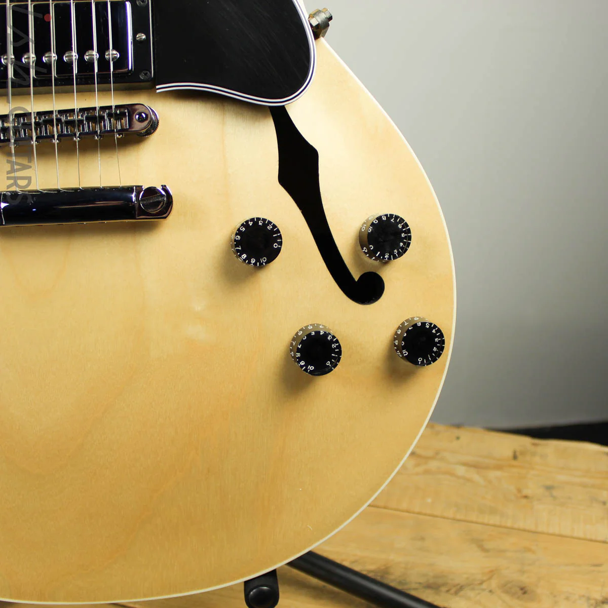 2003 Gibson ES-135 Natural - Image 4