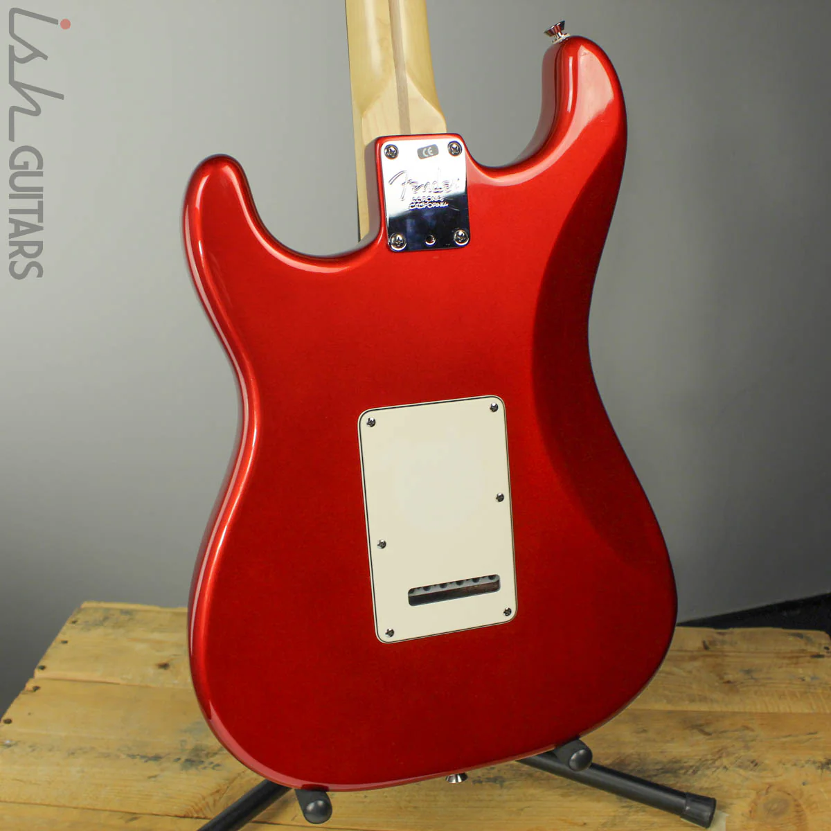 2005 Fender American Standard Stratocaster Candy Apple Red - Image 8