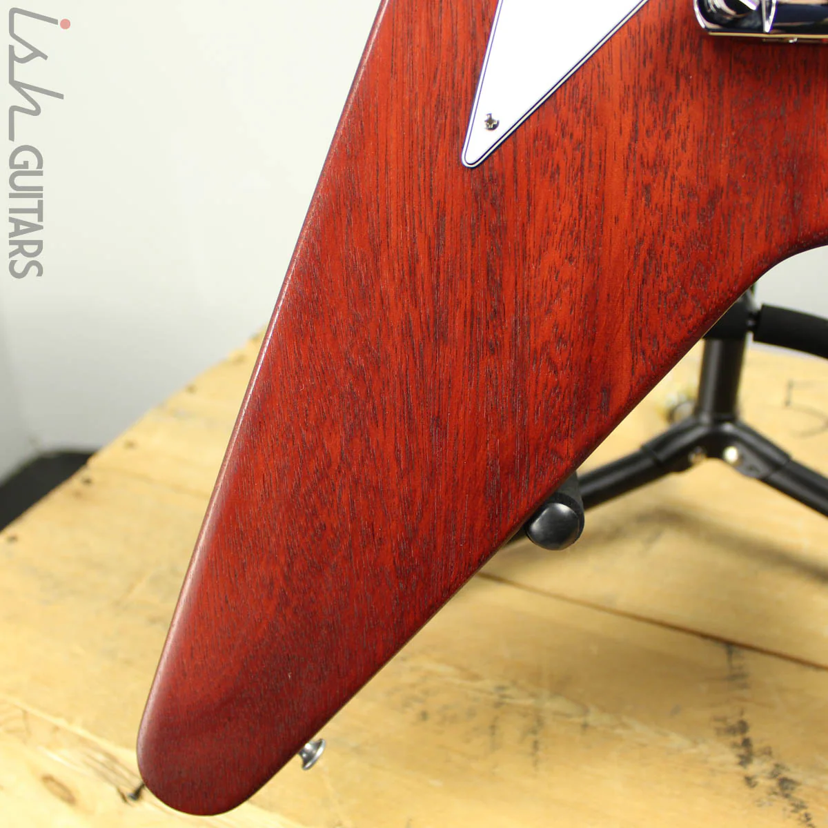 2006 Gibson Flying V Faded Cherry - Image 5