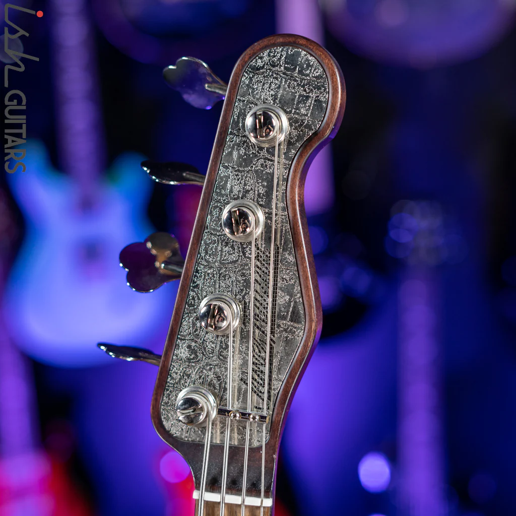 2006 Trussart Steelcaster Bass - Image 5