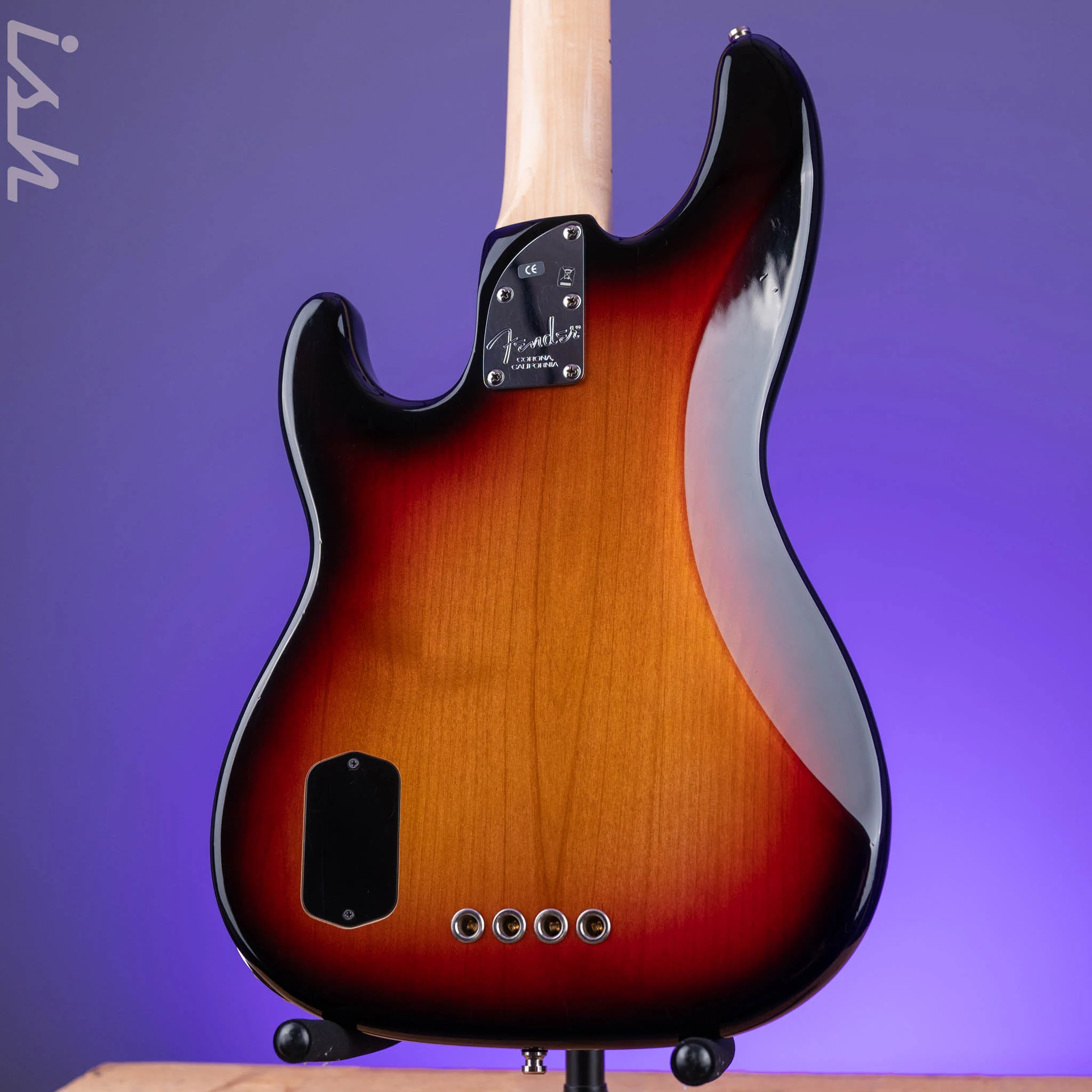 2007 Fender American Deluxe P Bass - Image 13