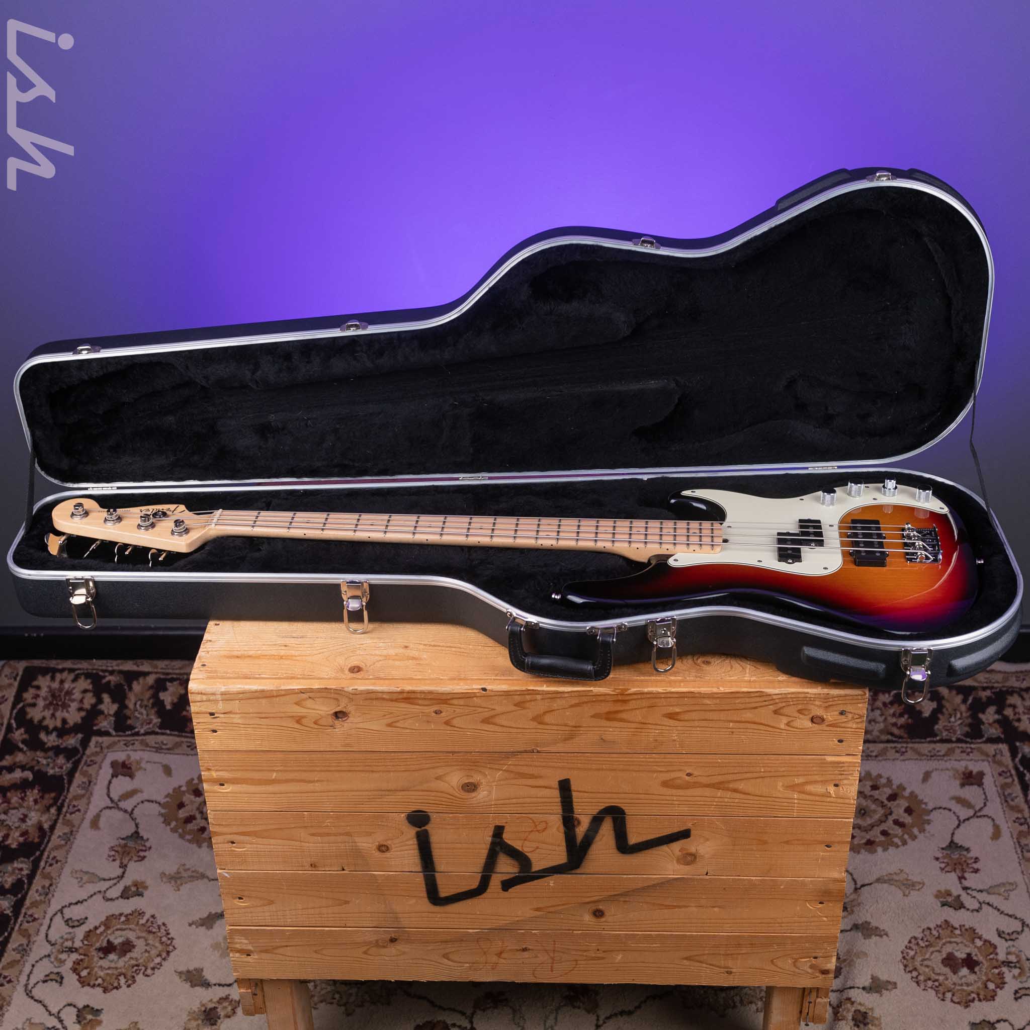 2007 Fender American Deluxe P Bass - Image 20
