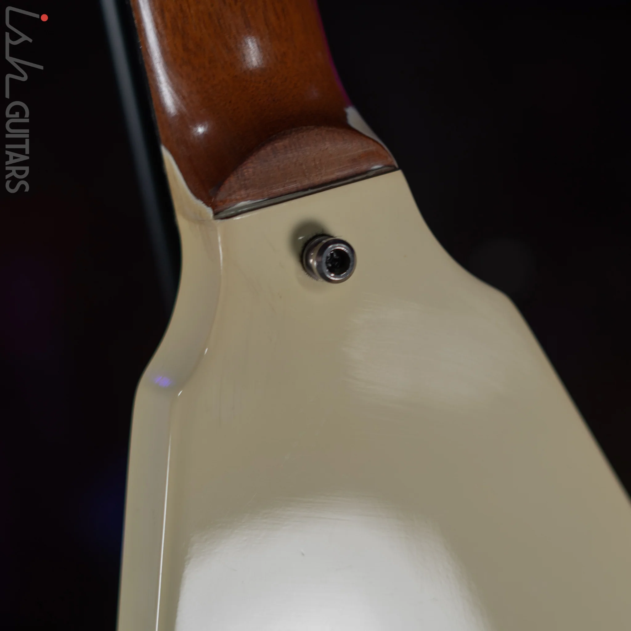 2007 Gibson Flying V Classic White 'Aged' - Image 15