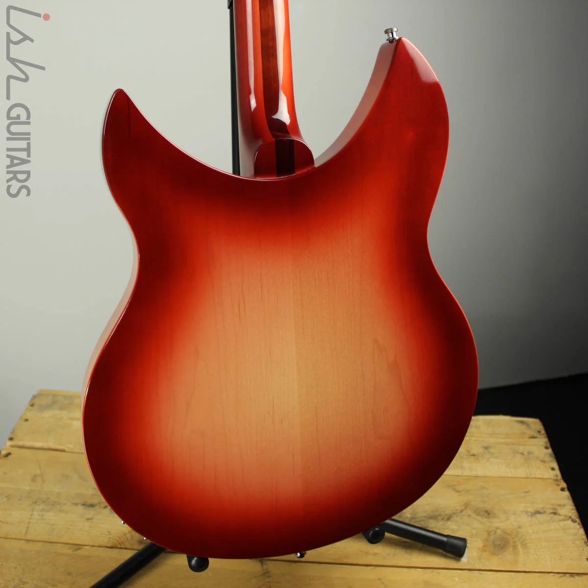 2007 Rickenbacker 330 Fireglo - Image 8