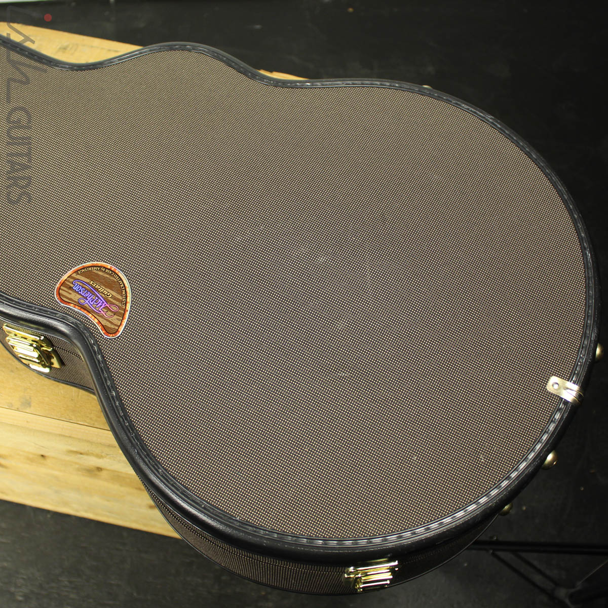 2009 McPherson XP 5.0 Englemann Spruce/Flamed Maple - Image 12