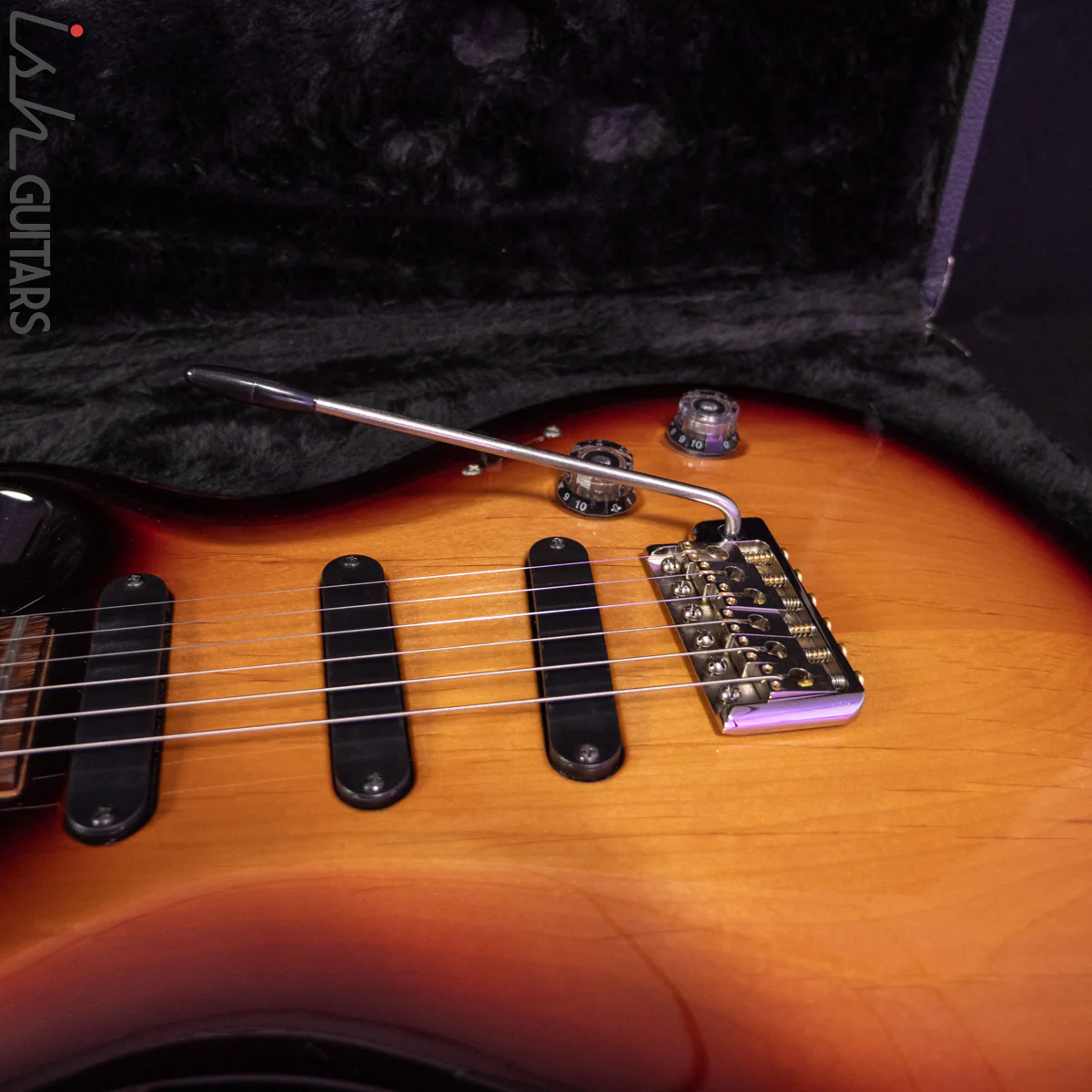 2009 PRS 305 Sunburst Electric Guitar - Image 22