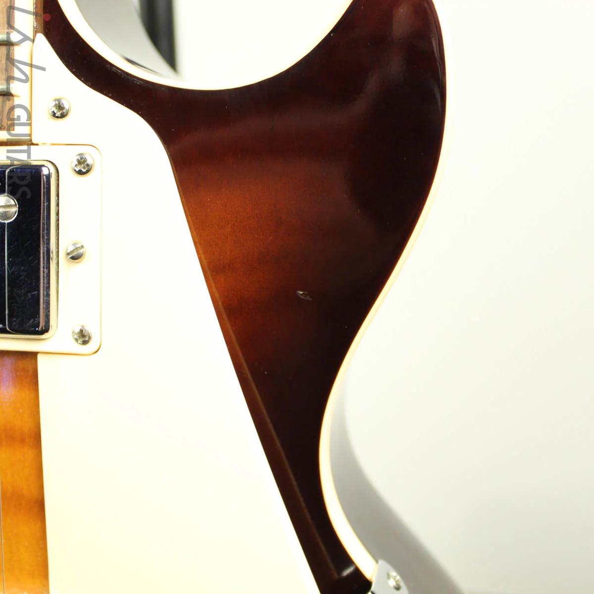 2010 Gibson Les Paul Traditional Flame Top - Image 4