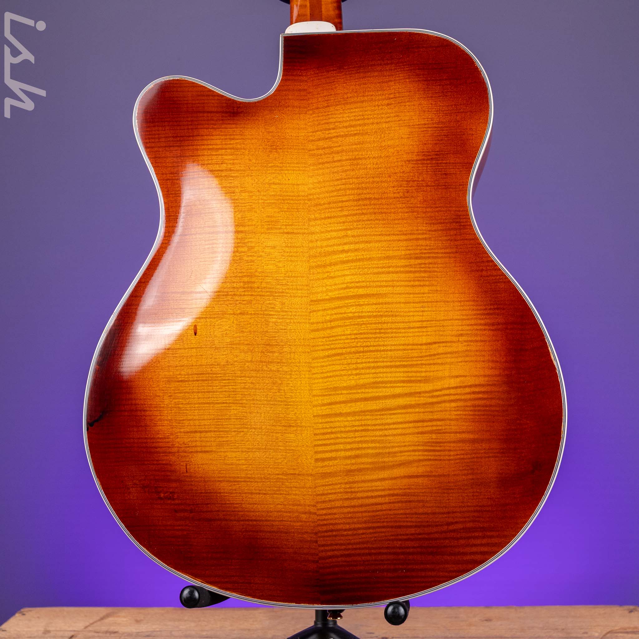 2010 Insalaco Archtop Tobacco Burst - Image 21