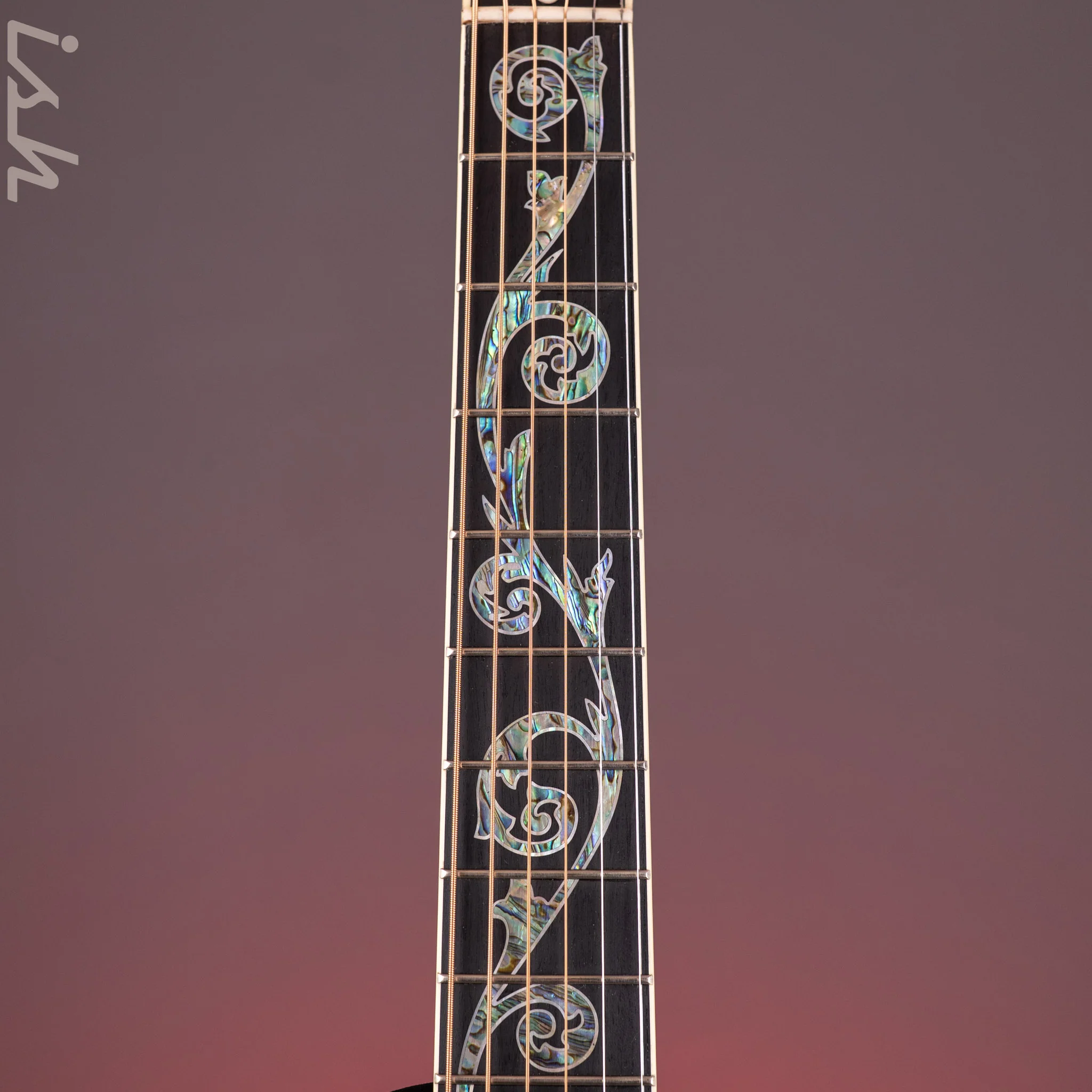 2011 Gibson Custom Shop SJ-200 - Image 10