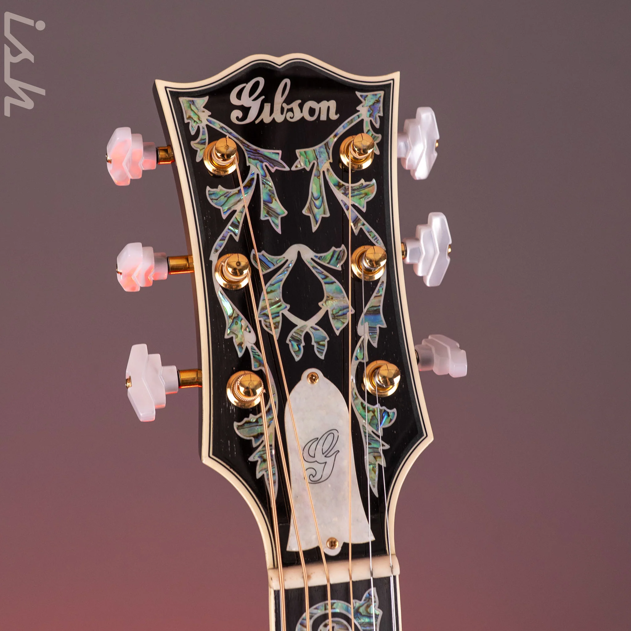 2011 Gibson Custom Shop SJ-200 - Image 11