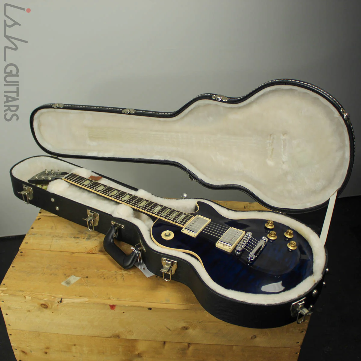 2011 Gibson Les Paul Chicago Blue - Image 18