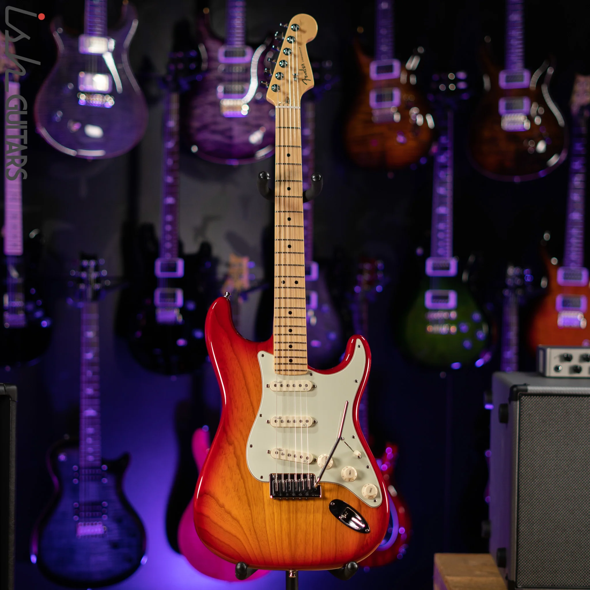 2012 Fender American Deluxe Stratocaster Sienna Sunburst - Image 2