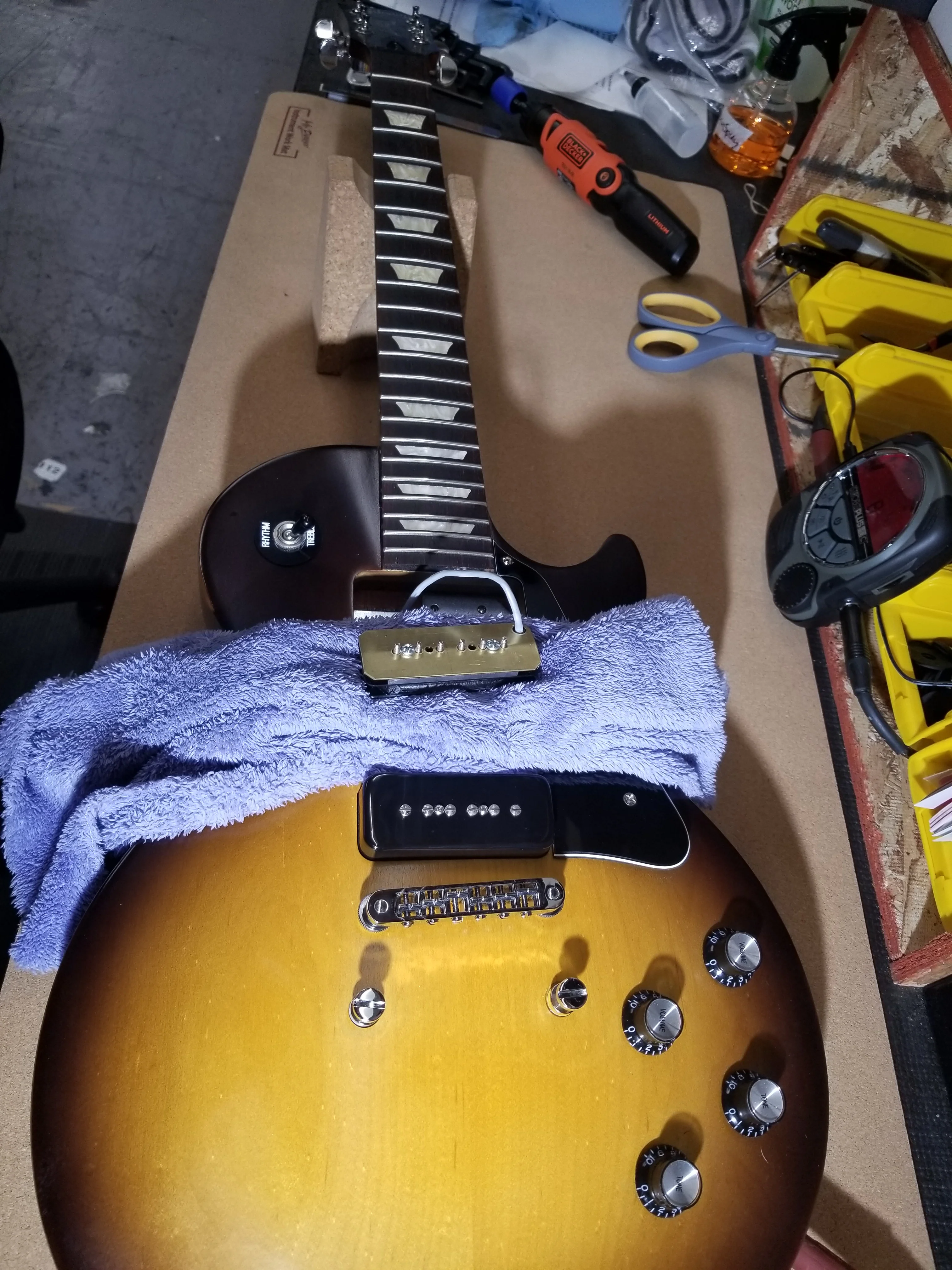 2013 Gibson Les Paul 50’s Tribute Vintage Sunburst - Image 16