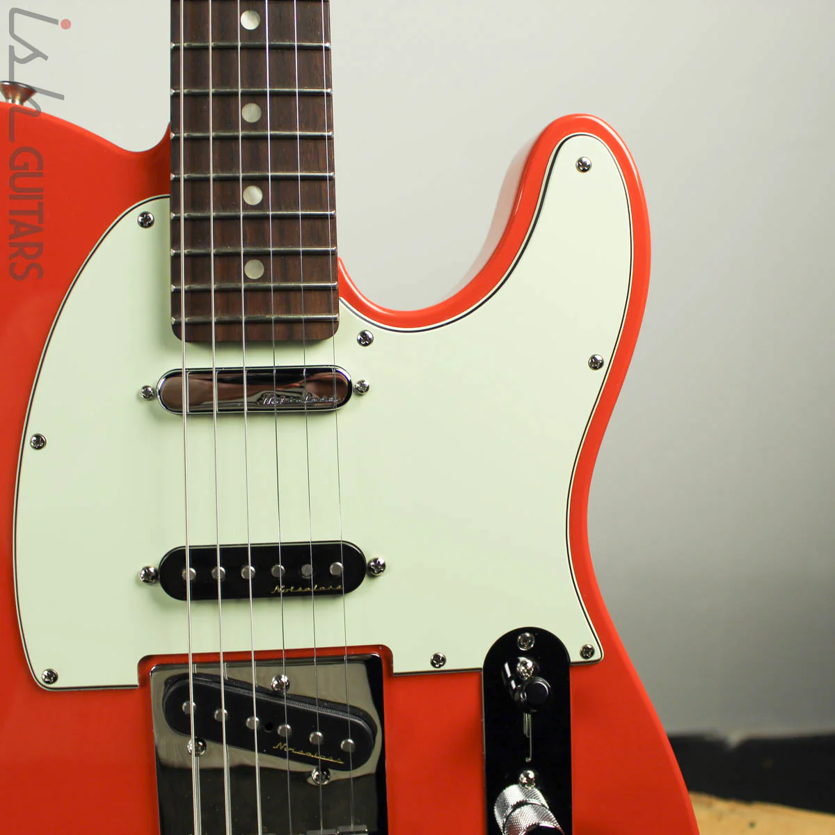 2016 Fender Deluxe Nashville MIM Telecaster Fiesta Red - Image 3