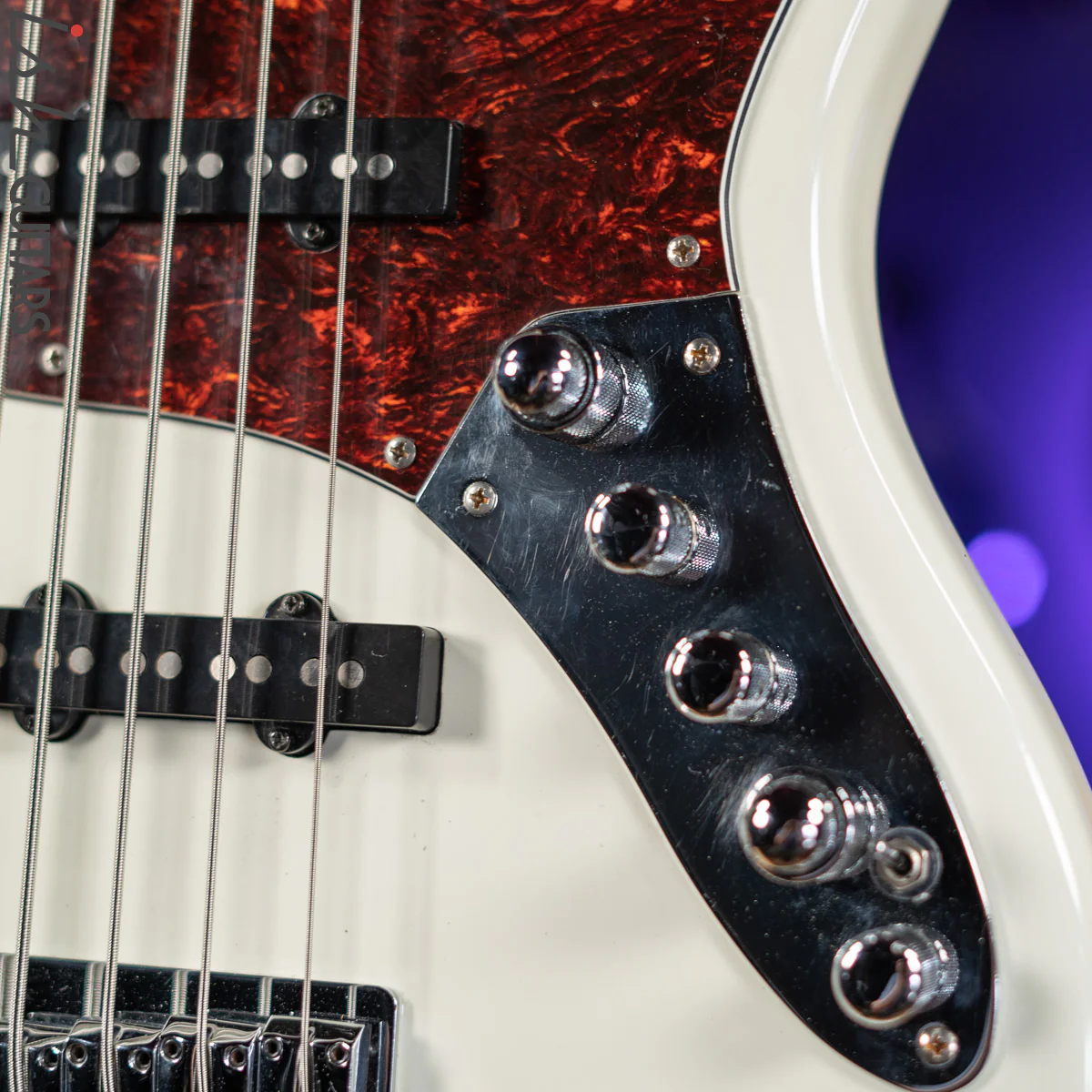 2016 Sire Marcus Miller V7 5-String Antique White - Image 7