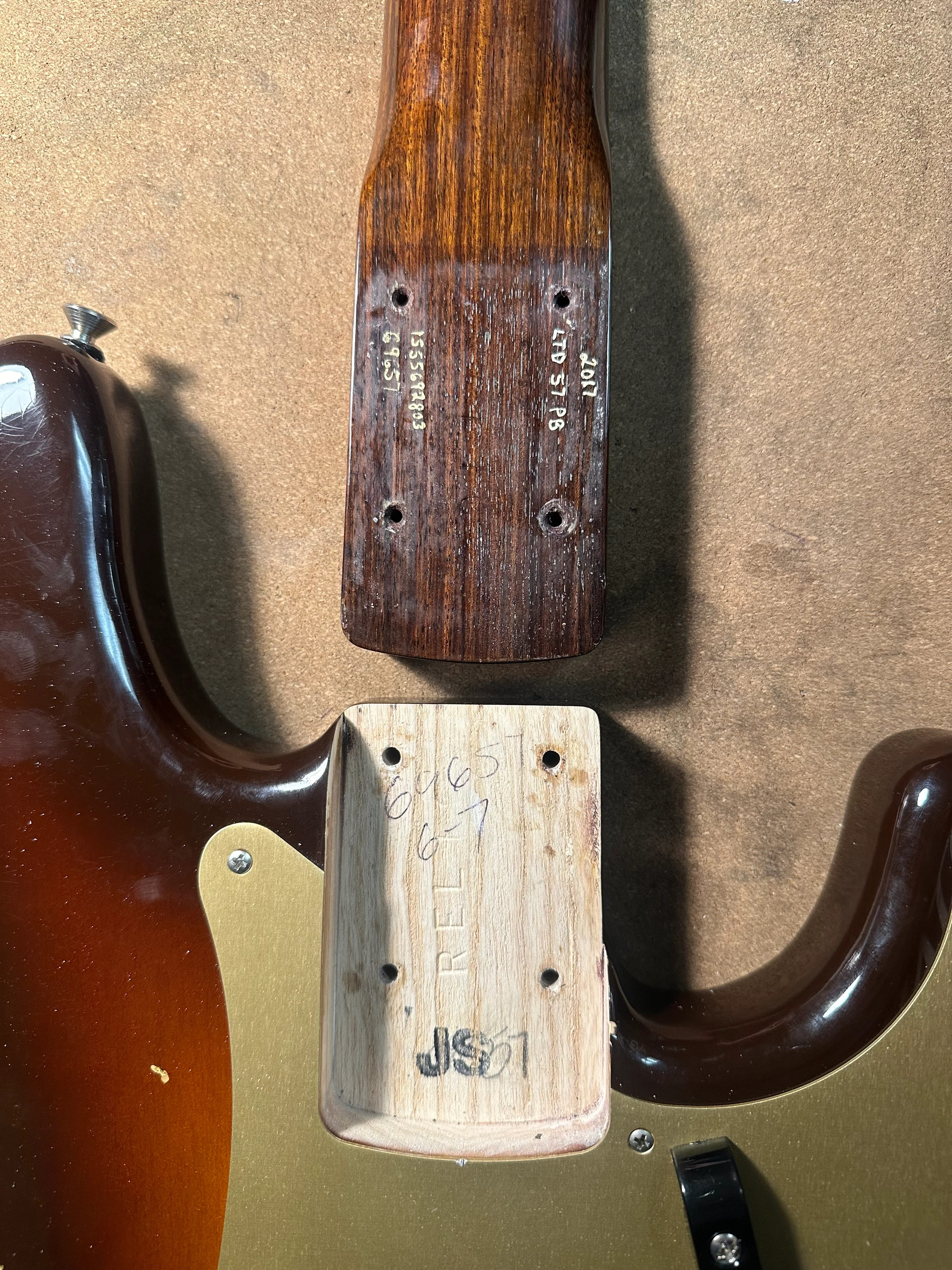 2017 Fender Custom Shop Relic 1957 P Bass Journeyman 2-Tone Sunburst RW Neck - Image 20