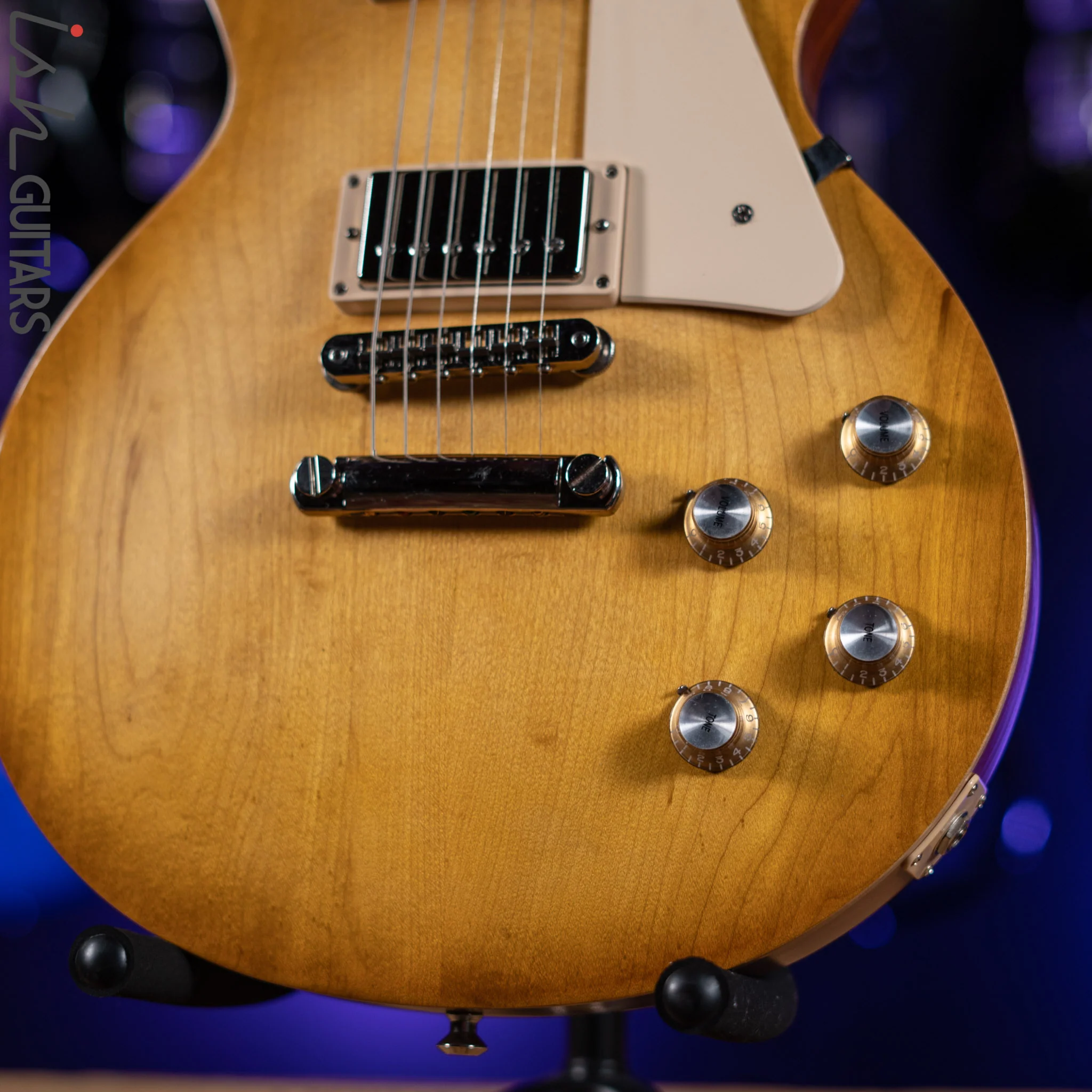 2017 Gibson Les Paul Tribute Faded Honey Burst - Image 4