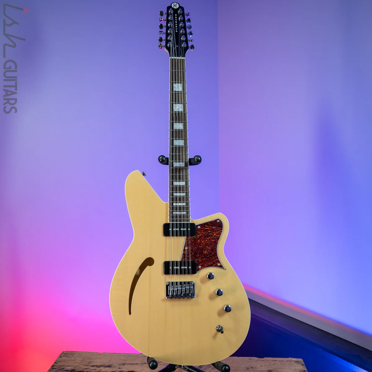 2017 Reverend Airwave 12 String Guitar Natural Teardrop Tuxedo Case - Image 2