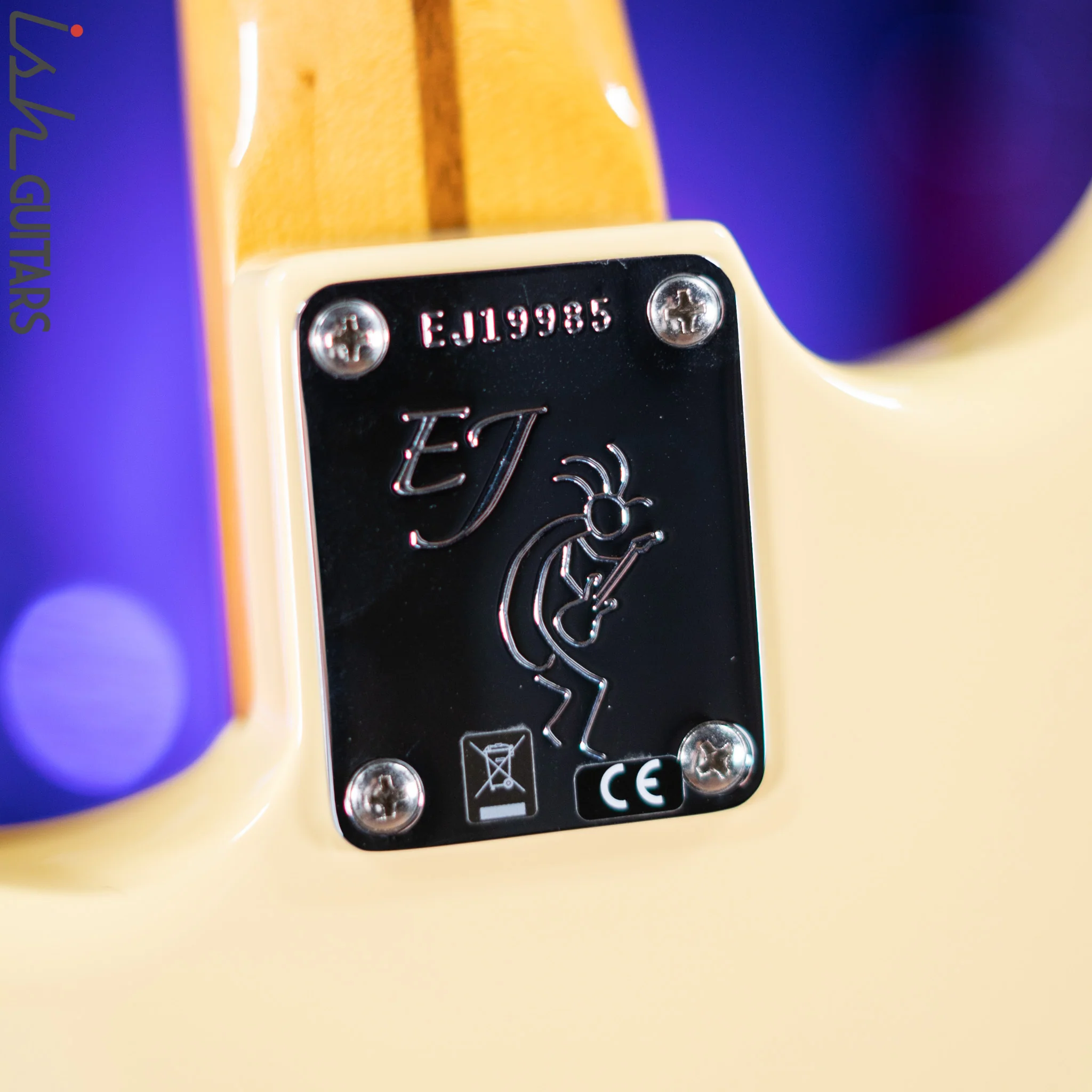 2018 Fender Eric Johnson Thinline Strat Vintage White - Image 12