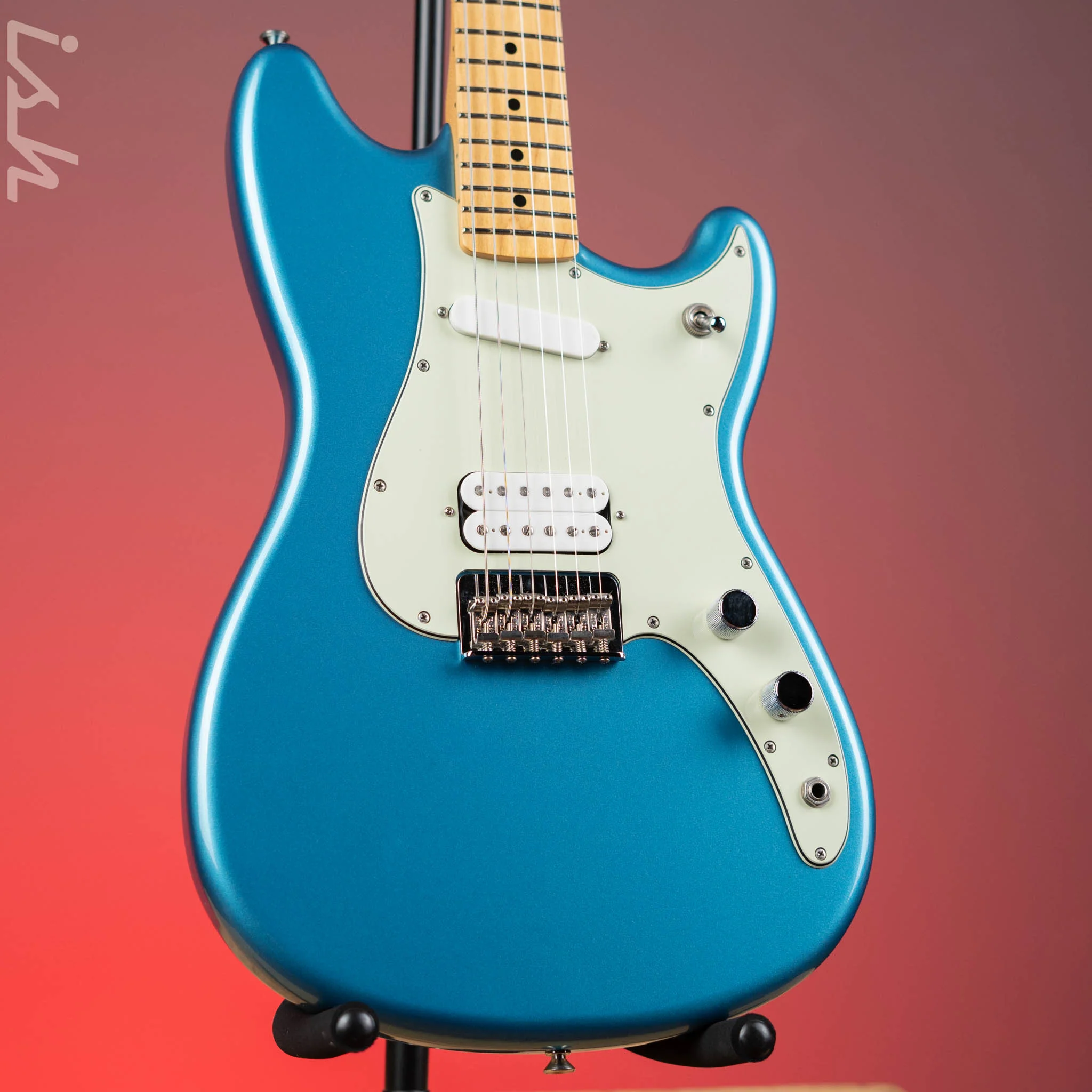 2018 Fender Player Duosonic Lake Plaid Blue