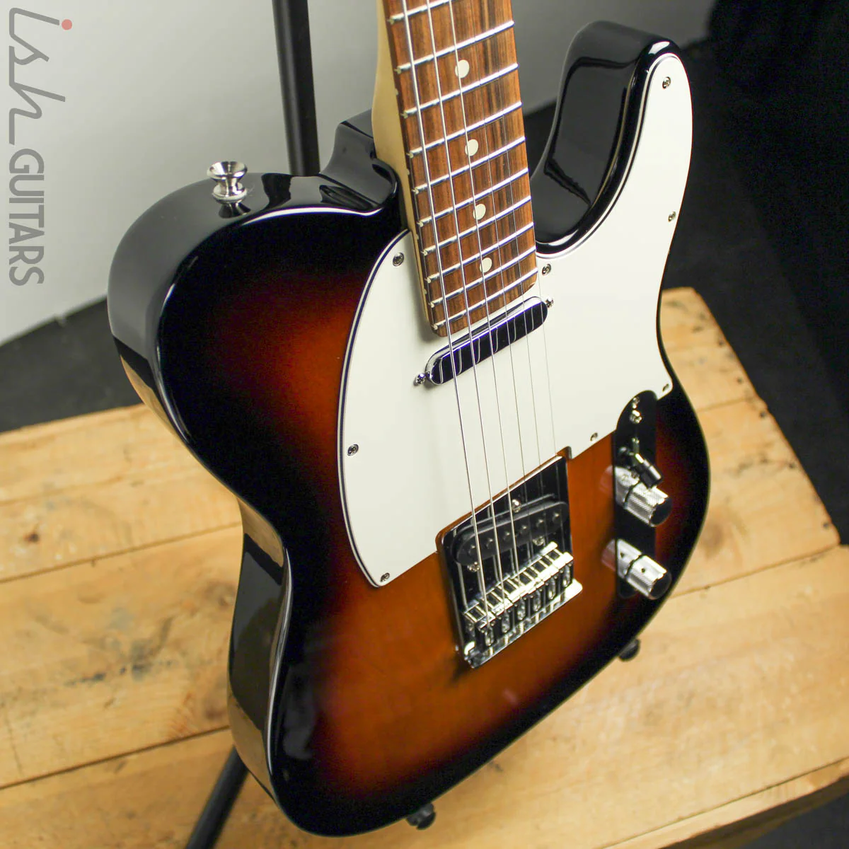 2018 Fender Players Series Telecaster w/ Hard Case - Image 5
