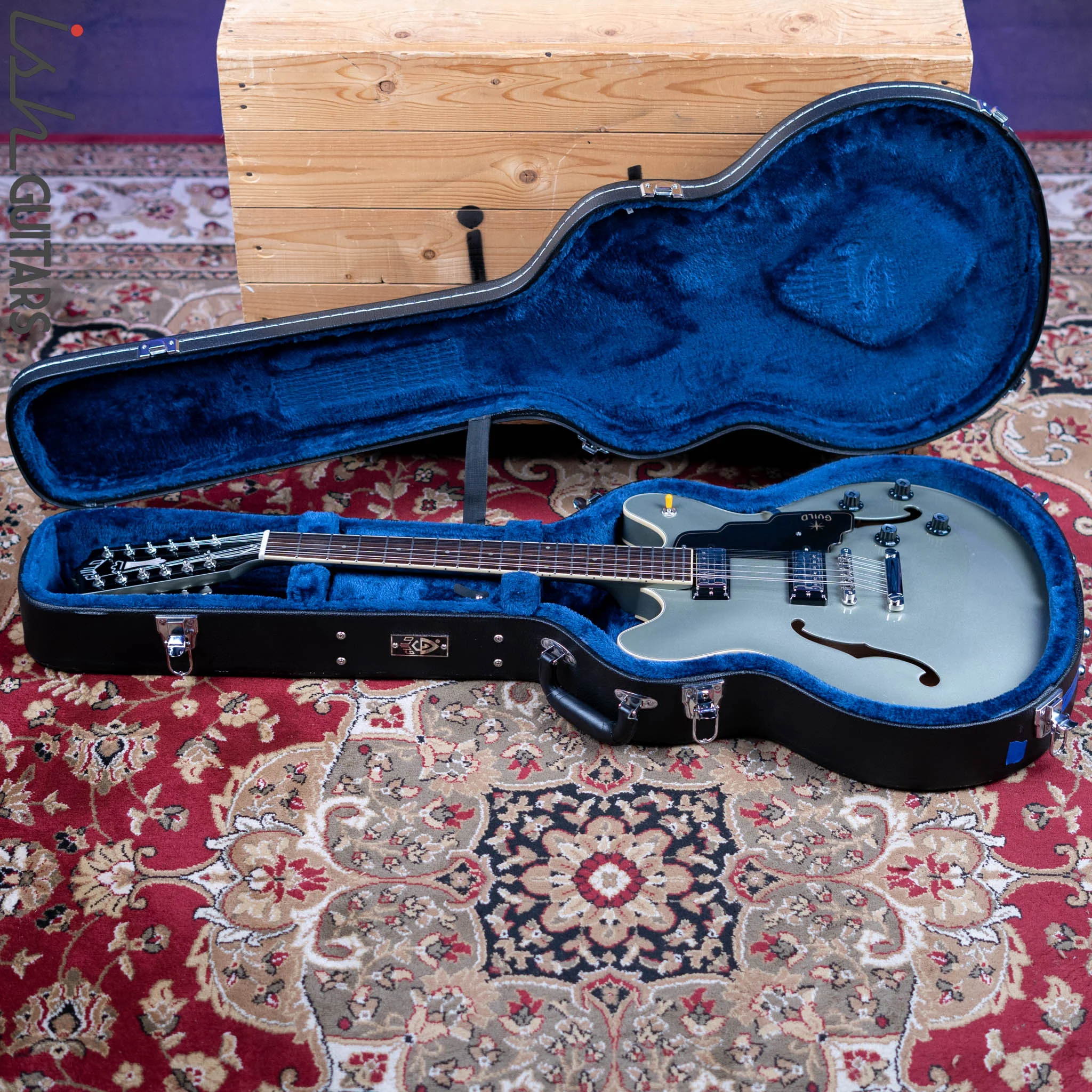 2018 Guild Starfire IV ST-12 12-String Semi-Hollow Shoreline Mist - Image 13