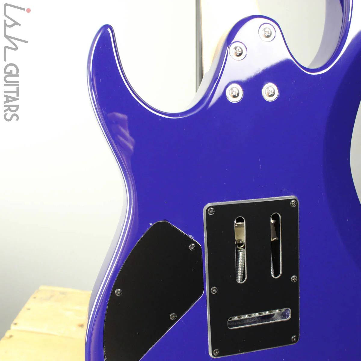 2018 Ibanez Gio GRX70QA Transparent Blue Burst - Image 8