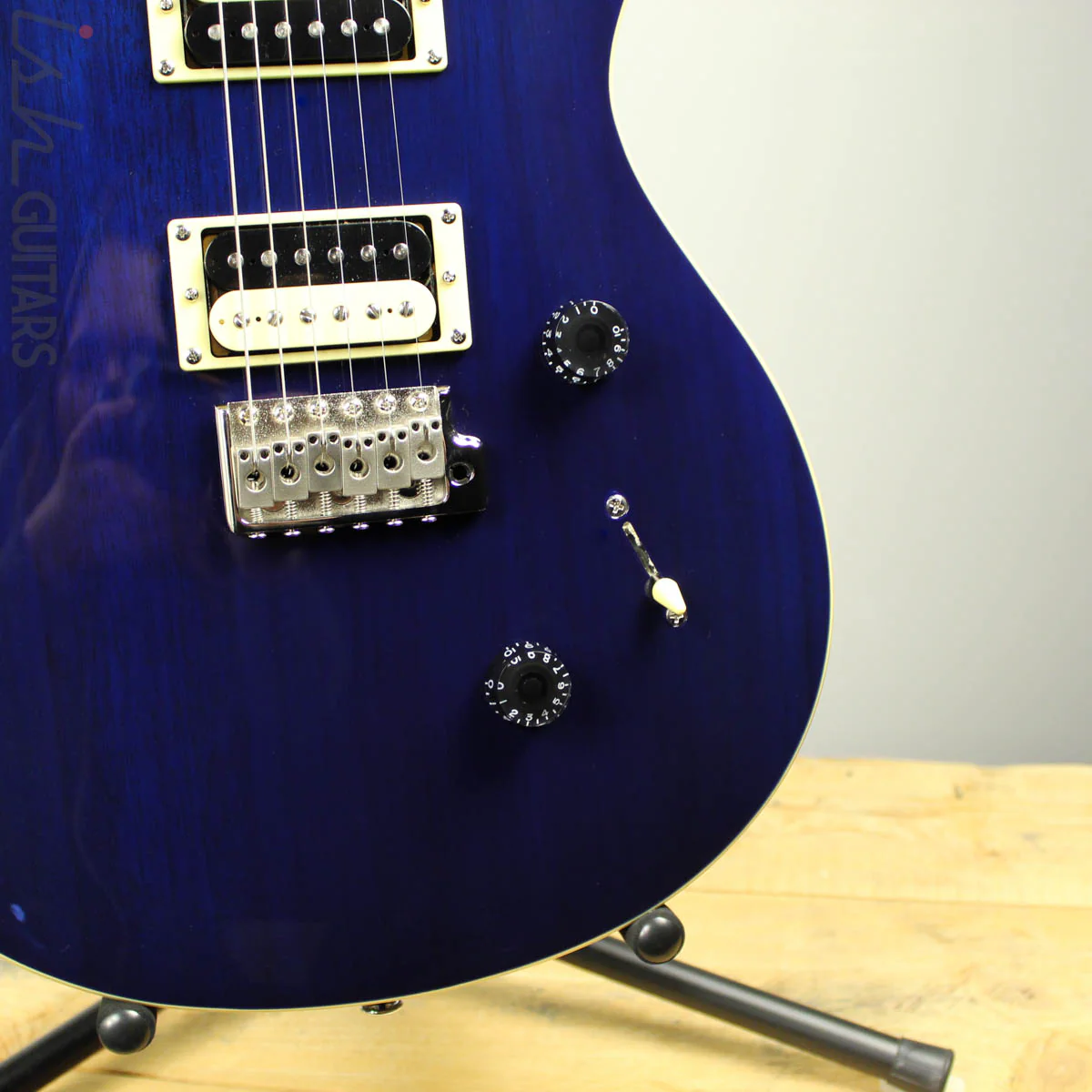 2018 Paul Reed Smith PRS SE Standard 24 - Translucent Blue - Image 3