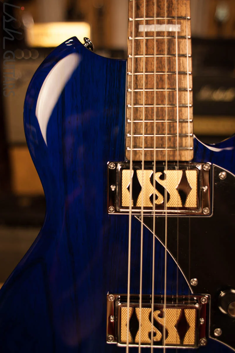 2018 Supro Island Series 2022TB Westbury Baritone Trans Blue - Image 3