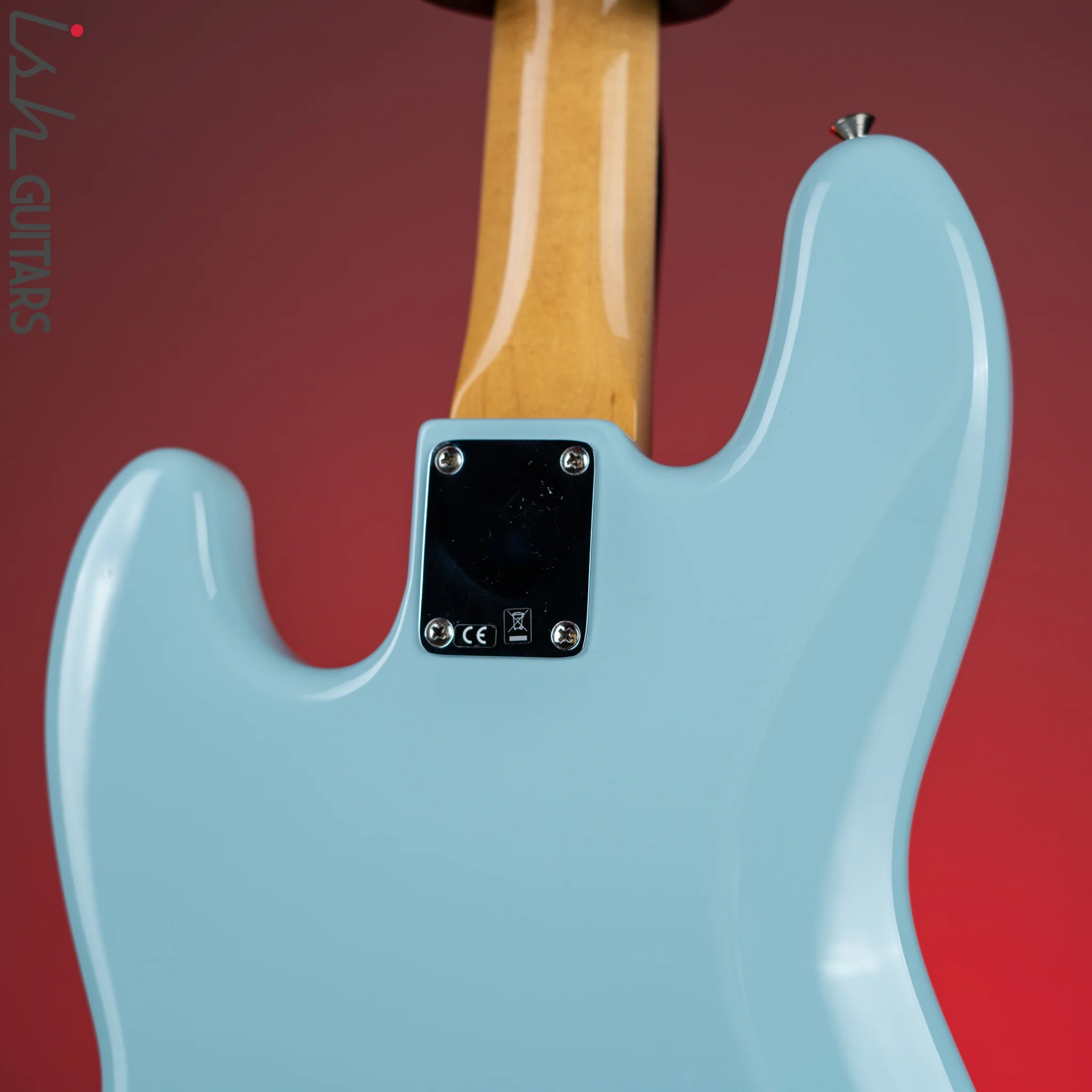 2019 Fender Vintera 60’s Jazz Bass Daphne Blue - Image 11